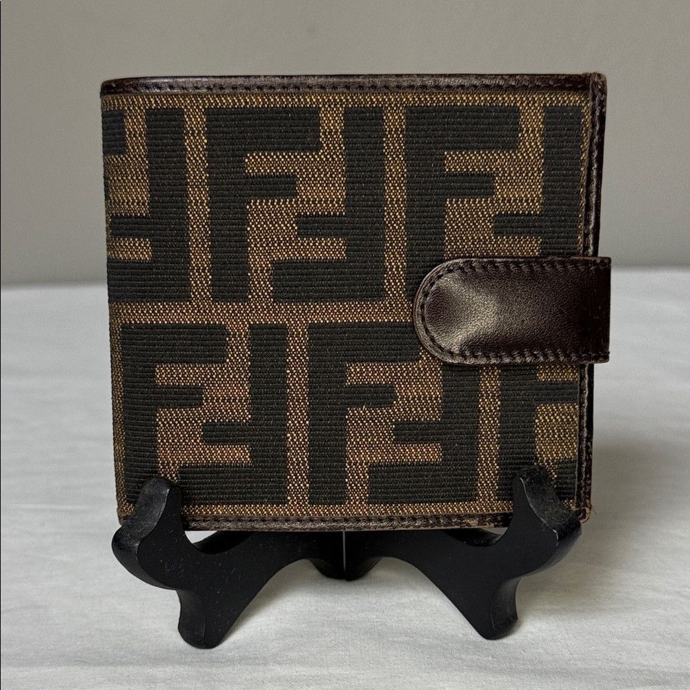 小物 FENDI Zucca Bifold Wallet Fendi FENDI Zucca Monogram Bifold Long Wallet VINTAGE | Grailed