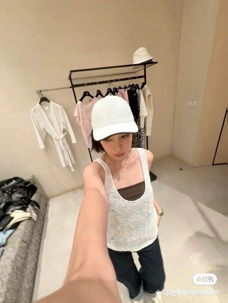 Chanel Chanel Beach series white pocket knitted vest sleeveless Size XS / US 0-2 / IT 36-38 - 8 Thumbnail