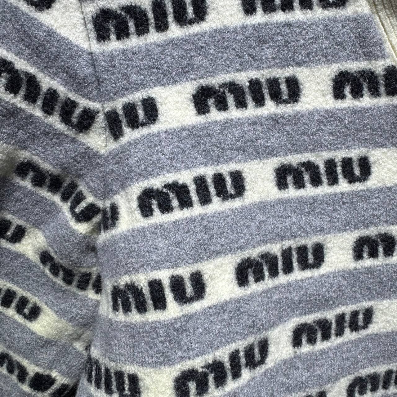 Miu Miu Miu Miu Logo Cardigan Size XS / US 0-2 / IT 36-38 - 2 Thumbnail