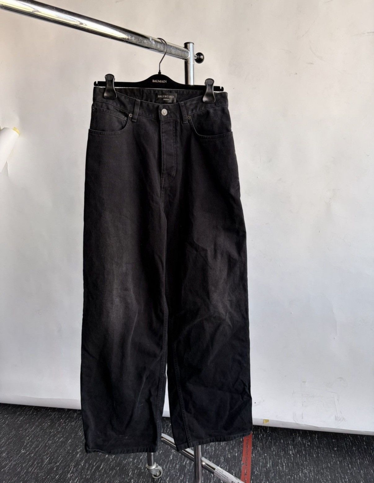 Balenciaga Balenciaga FW23’ Washed Black Baggy Denim Size US 30 / EU 46 - 1 Thumbnail