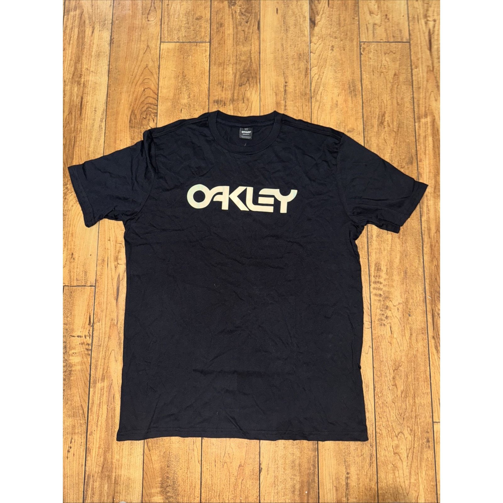 Oakley Oakley Spell Out T-Shirt Black Large 22x29 BNWT Size US L / EU 52-54 / 3 - 1 Thumbnail