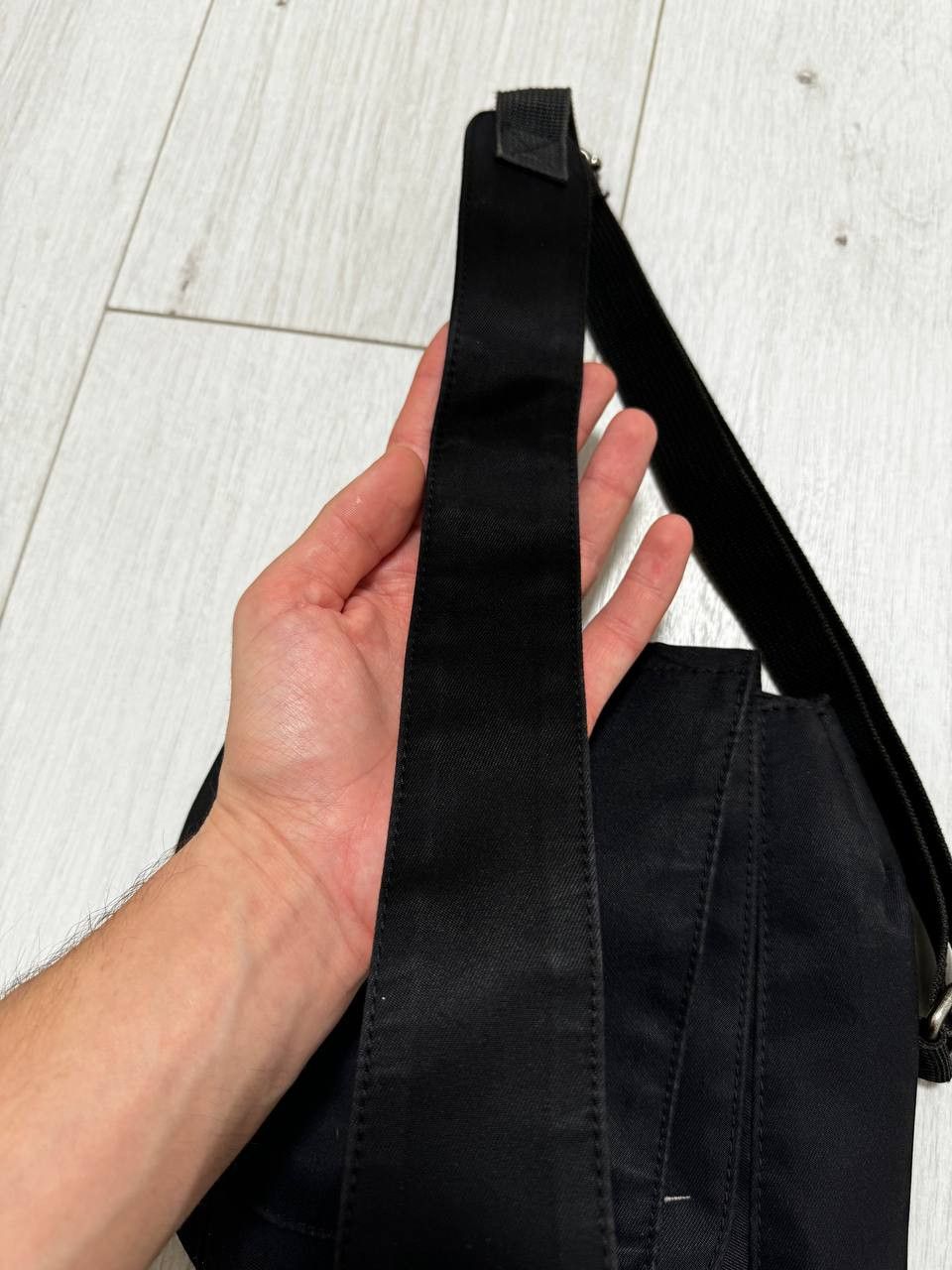 Nike 00s Nike Vintage Basic Logo Black Small Sling Bag Size ONE SIZE - 11 Thumbnail