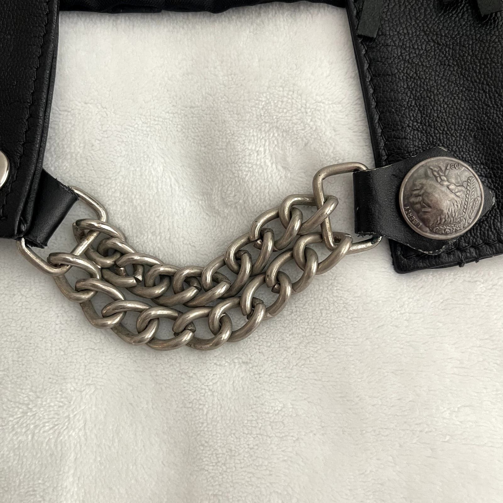 Vintage Pegasus Ladies Black Leather Vest Fringed Embroidered 14 Size XL / US 12-14 / IT 48-50 - 7 Thumbnail
