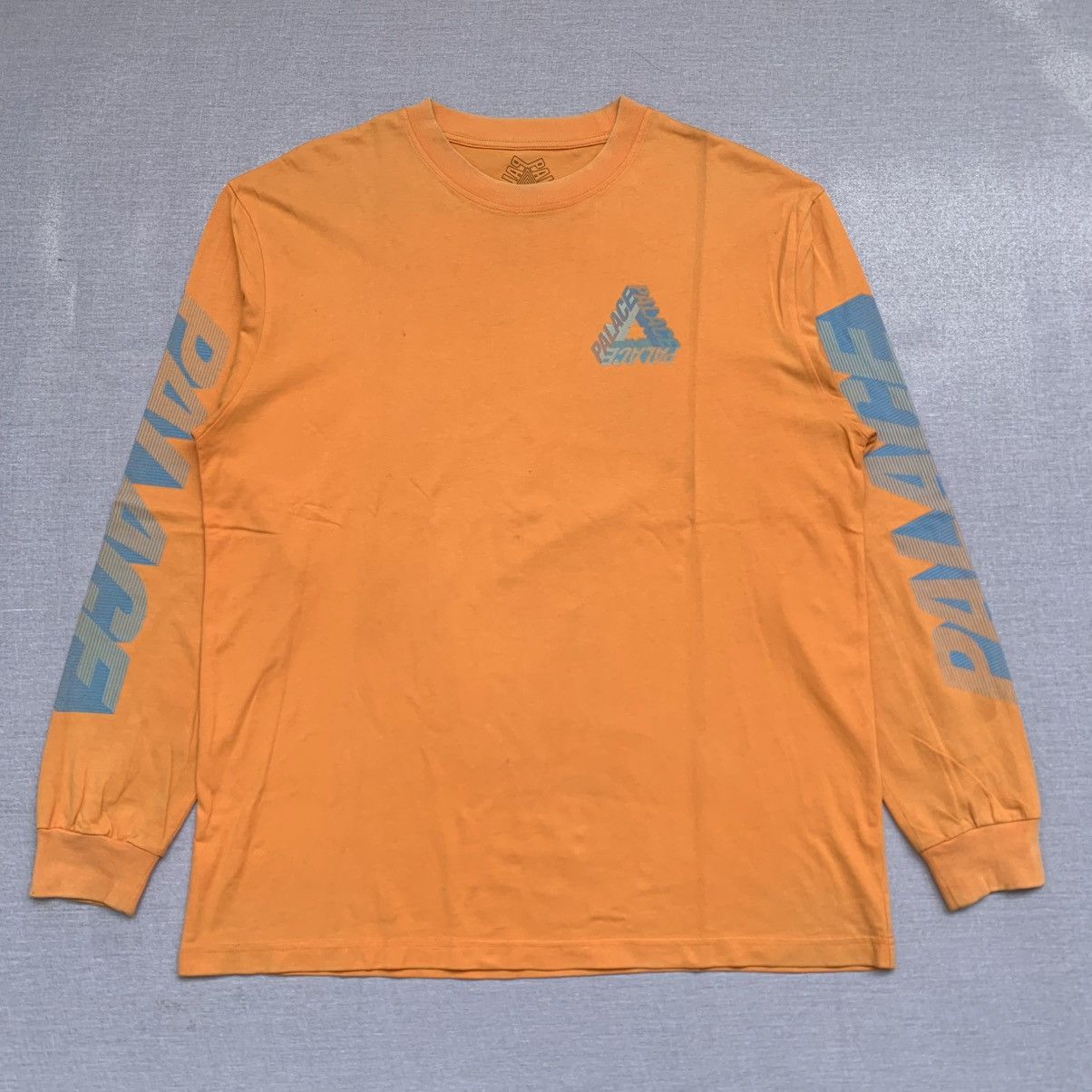 Palace × Vintage Palace skateboard longsleeve tee big logo Size US XL / EU 56 / 4 - 2 Thumbnail