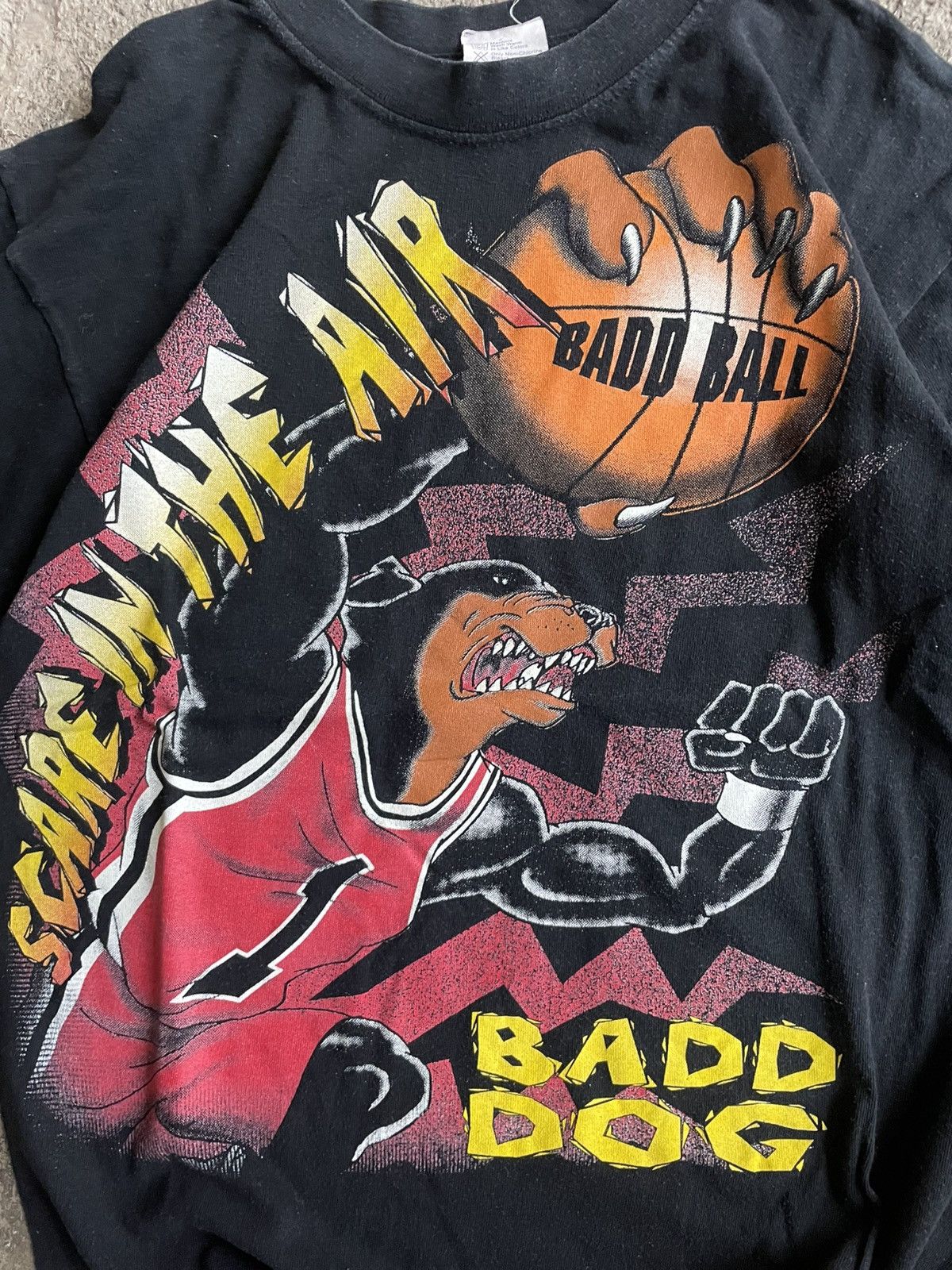 NBA Vintage “Bad Dawg” single stitch basketball tee Size US XL / EU 56 / 4 - 5 Thumbnail