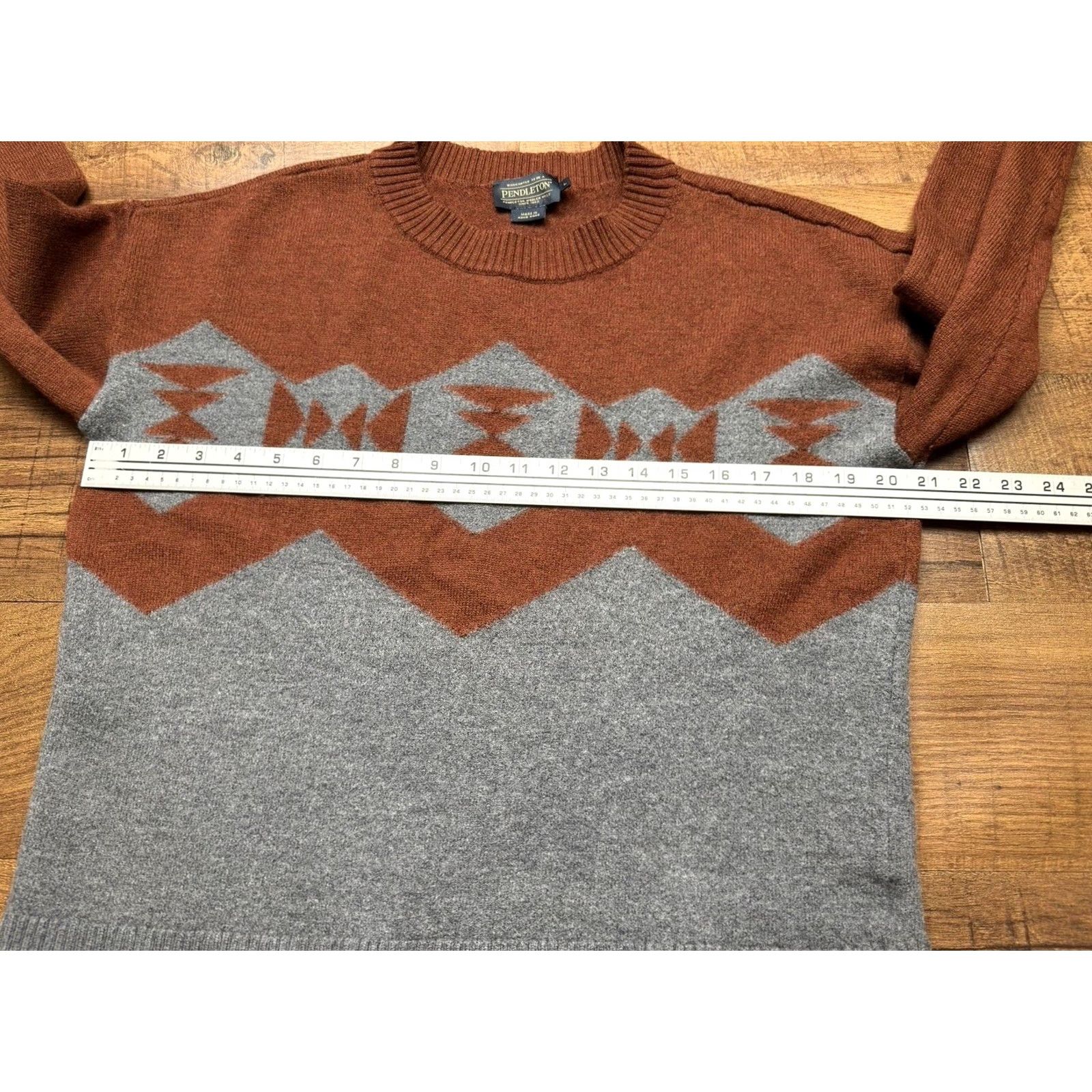 Pendleton Pendleton Women’s Sonora Aztec Sweater Merino Wool Pullover Large Orange 100% Wool Mens Womens Girls Boys Size L / US 10 / IT 46 - 5 Thumbnail
