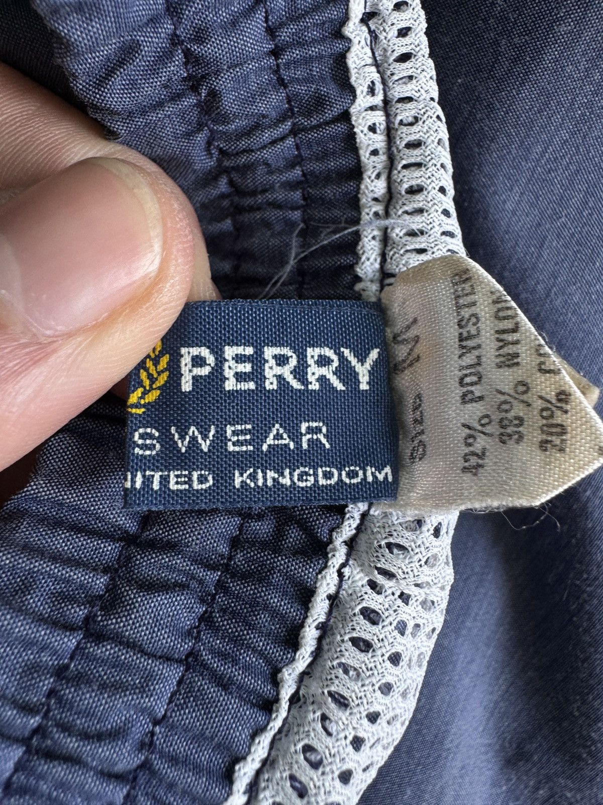 Carhartt × Fred Perry × Lacoste Men’s Fred Perry Short Vintage Size Medium Size US 34 / EU 50 - 12 Thumbnail