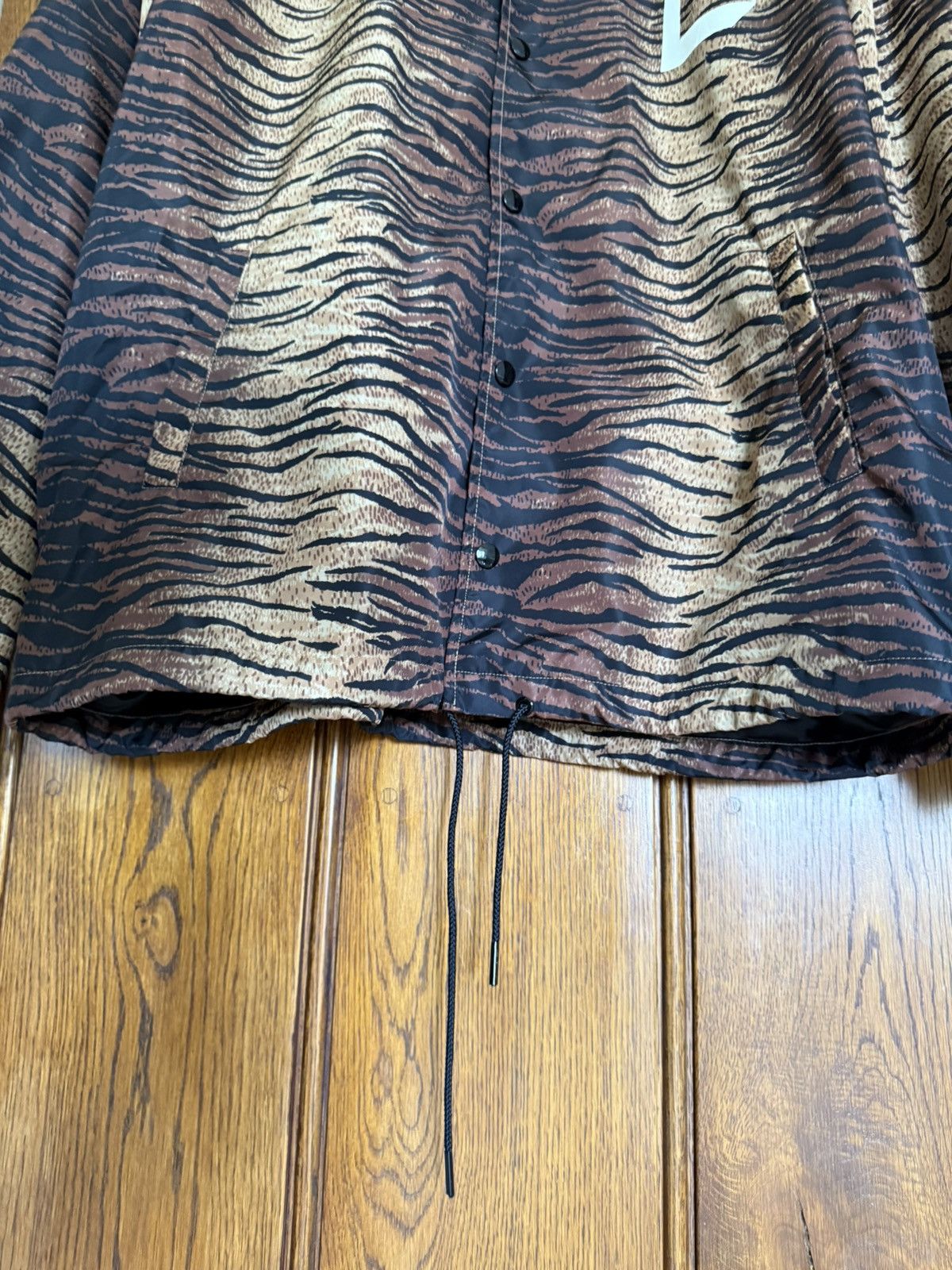 Celine $1.9k Celine tiger animal logo print coach jacket S M L Hedi Size US M / EU 48-50 / 2 - 18 Thumbnail