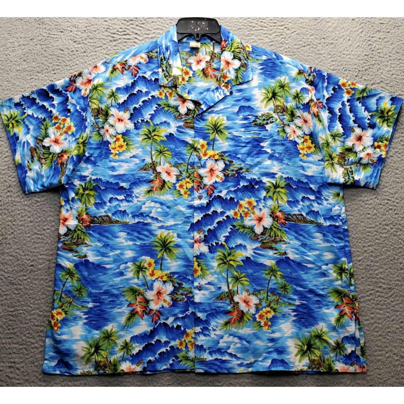 Vintage Magics Hawaiian Shirt Mens XL Multi Tropical Print Short Sleeve Button-Up EUC Size US XL / EU 56 / 4 - 2 Thumbnail