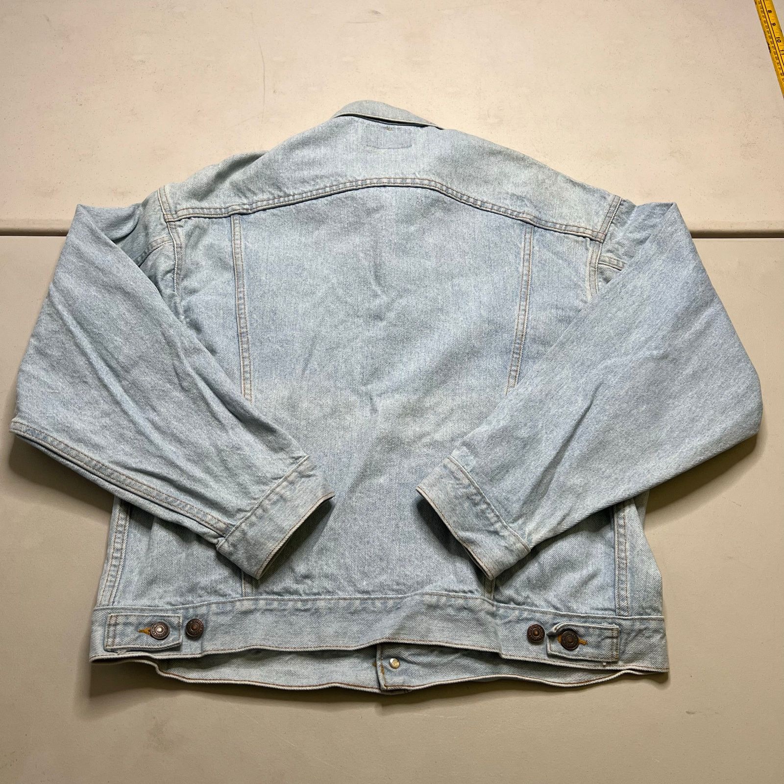 Levi's Vintage Levi’s 70507-0211 Denim Trucker Jacket Light Wash L Size US L / EU 52-54 / 3 - 9 Thumbnail