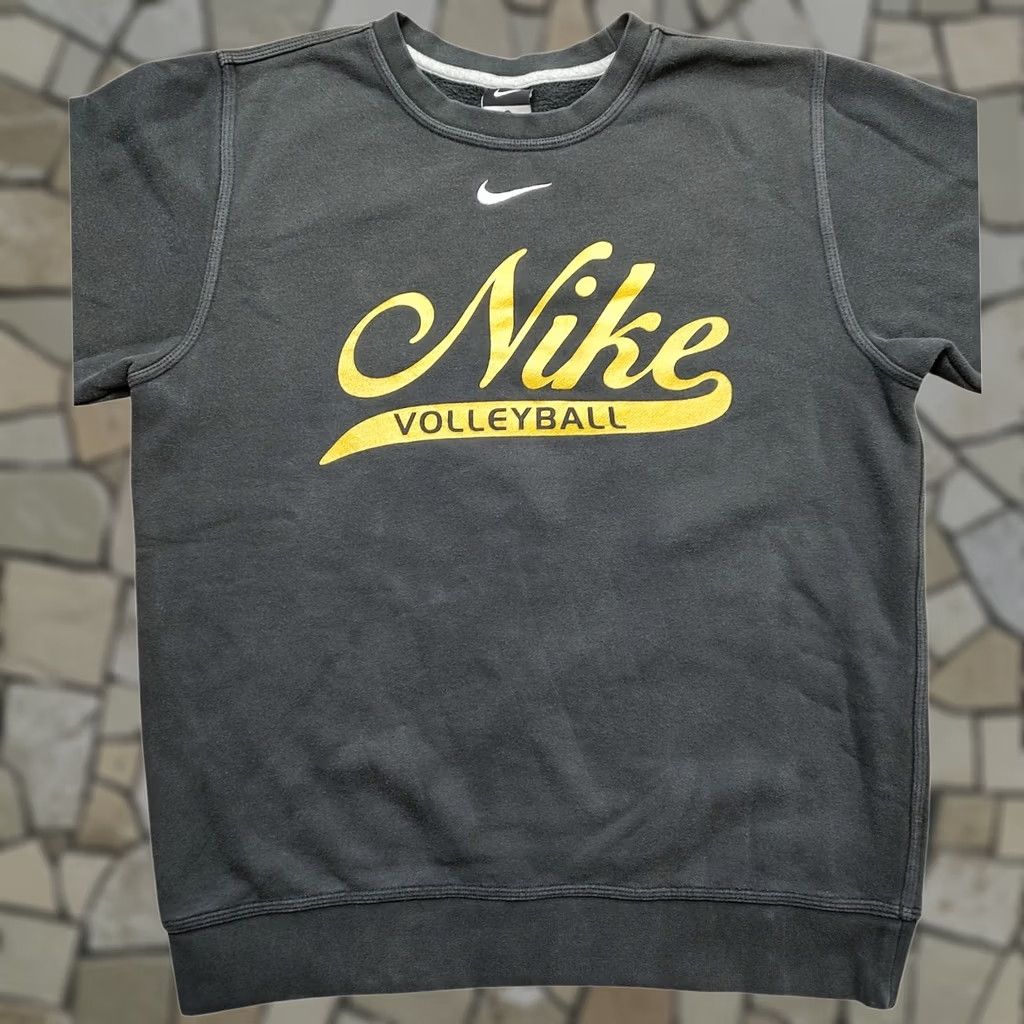 Nike Nike Volleyball Center Swoosh Crewneck Sweatshirt Small Pullover Long Sleeve Men Black Size US S / EU 44-46 / 1 - 1 Thumbnail