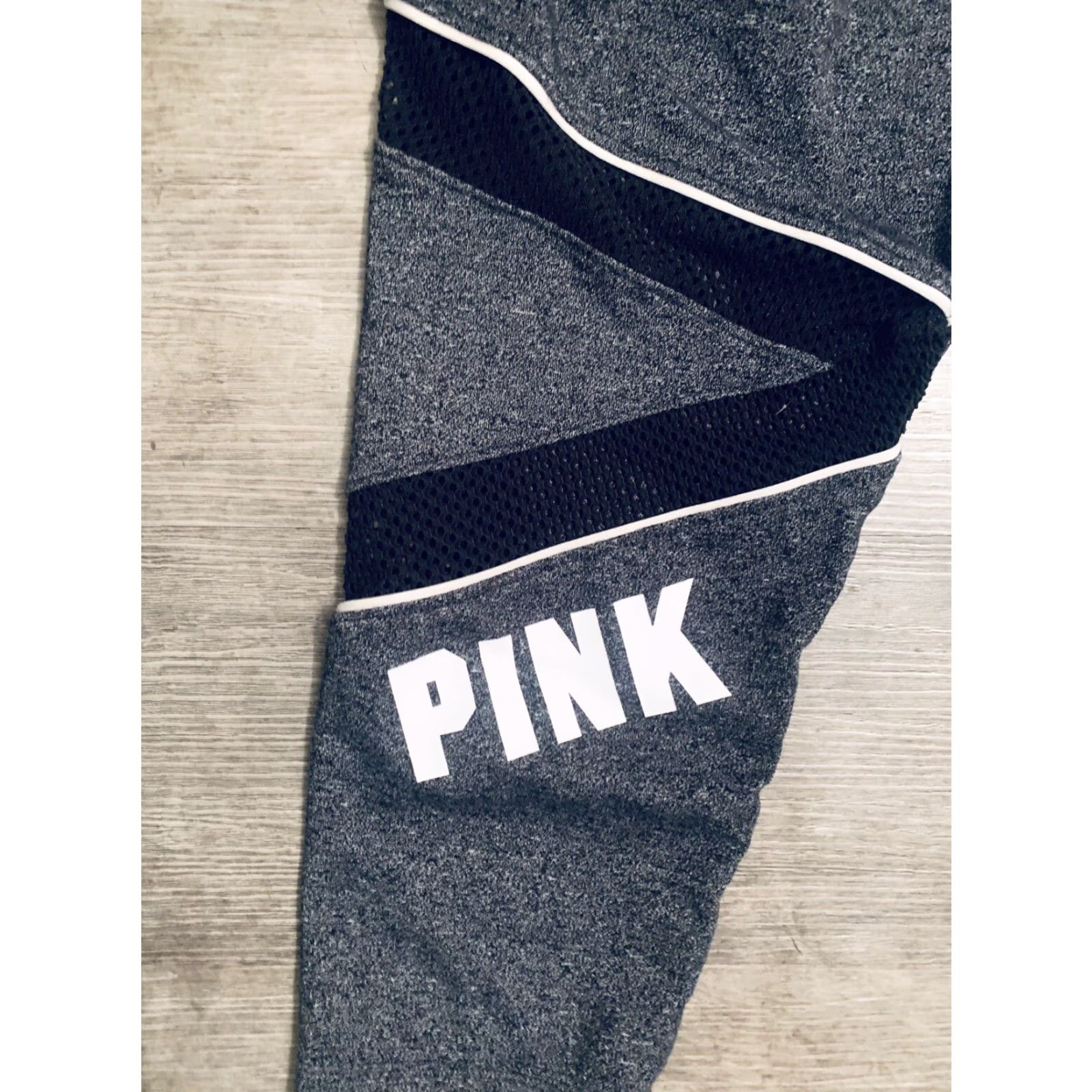 Vintage VINTAGE not included; final title: WOMEN'S VICTORIA'S SECRET~PINK~GRAY LEGGINS~SIZE LARGE~LEGINGS~WOMEN's Size 36" / US 14 / IT 50 - 4 Thumbnail
