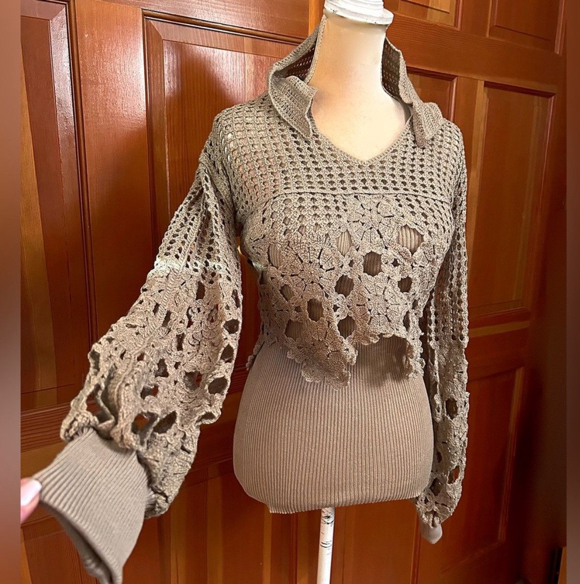 Designer × Other NWT, Lavishly Paris V Neck Loose Patchwork Pullover. Size M / US 6-8 / IT 42-44 - 5 Thumbnail