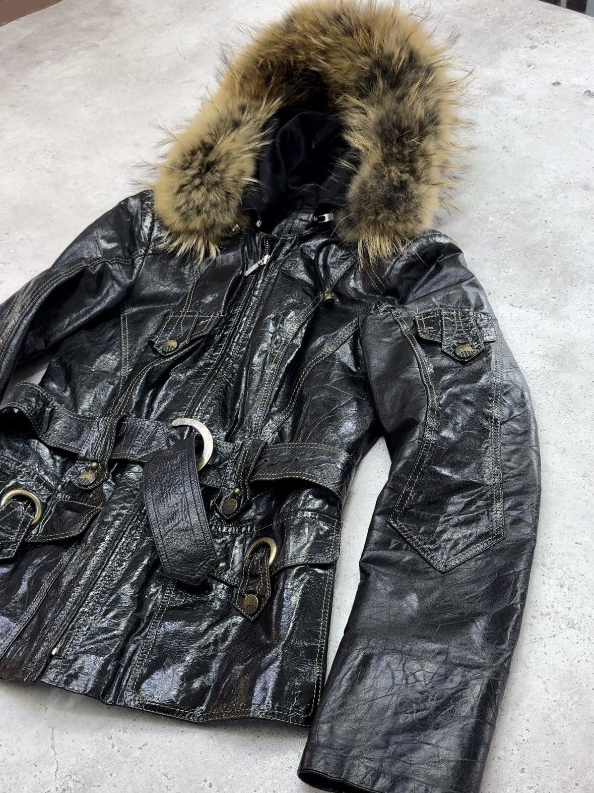 Yohji Yamamoto Vintage Patent Leather Fur Hood Jacket Size US S / EU 44-46 / 1 - 5 Thumbnail