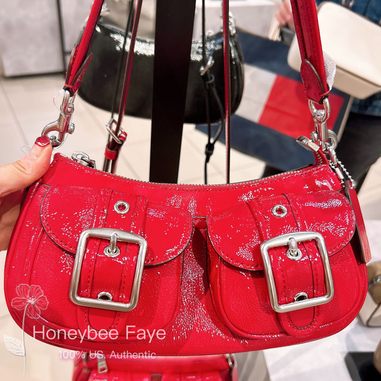 NWT Coach Ashton Baguette Bag CV943
