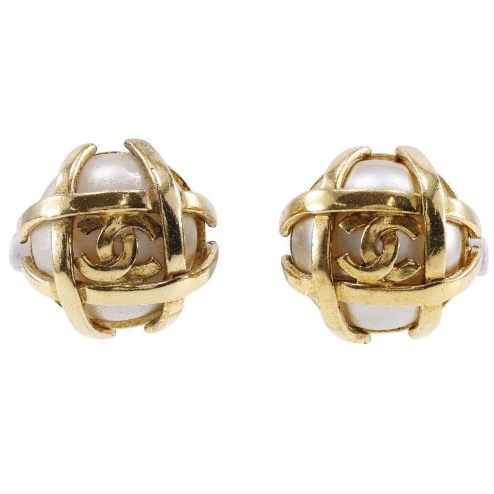 Chanel Chanel Vintage CC Earrings Metal Size ONE SIZE - 1 Thumbnail