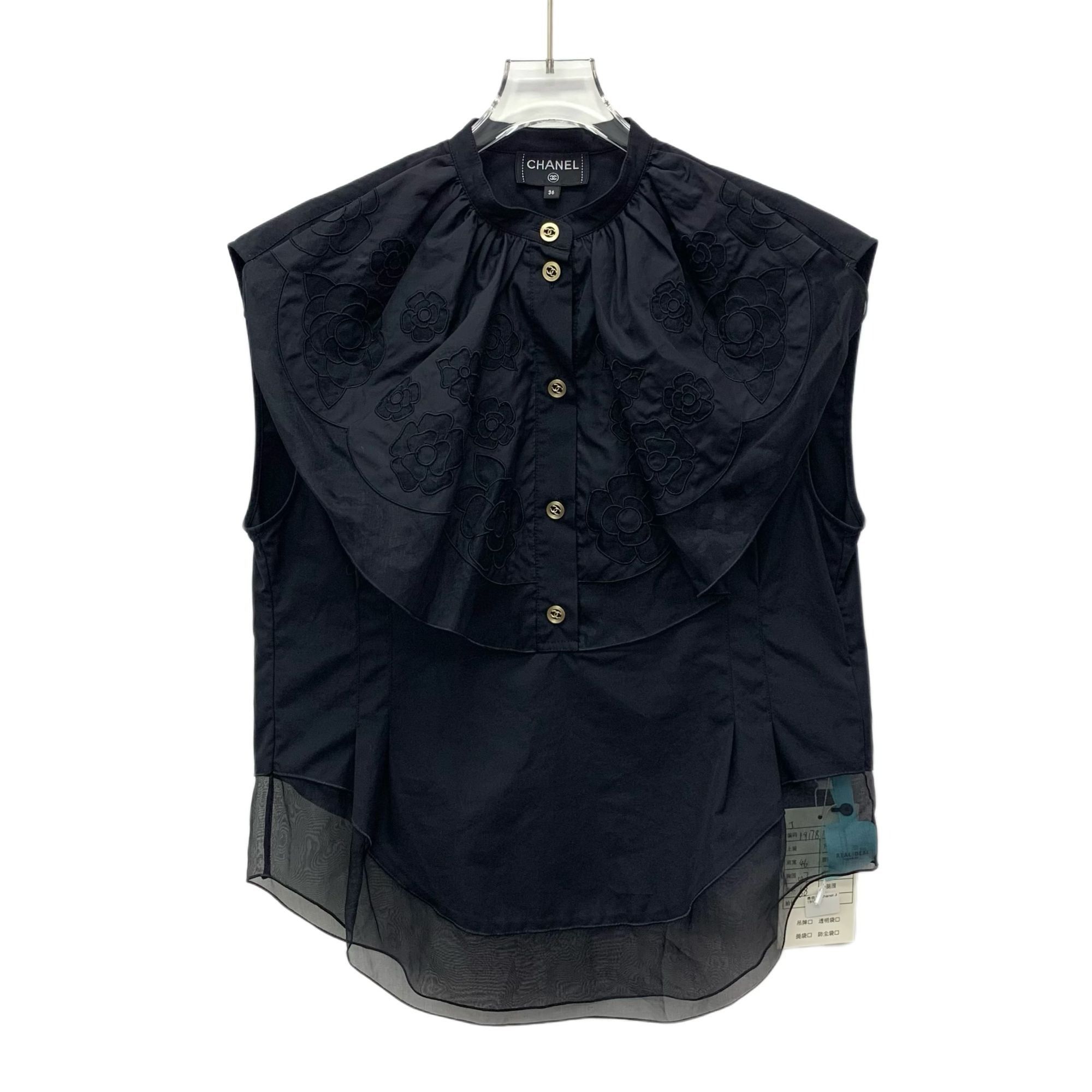 Chanel Chanel Black Camellia Embroidered Sleeveless Shirt Single-Br Size XS / US 0-2 / IT 36-38 - 1 Thumbnail