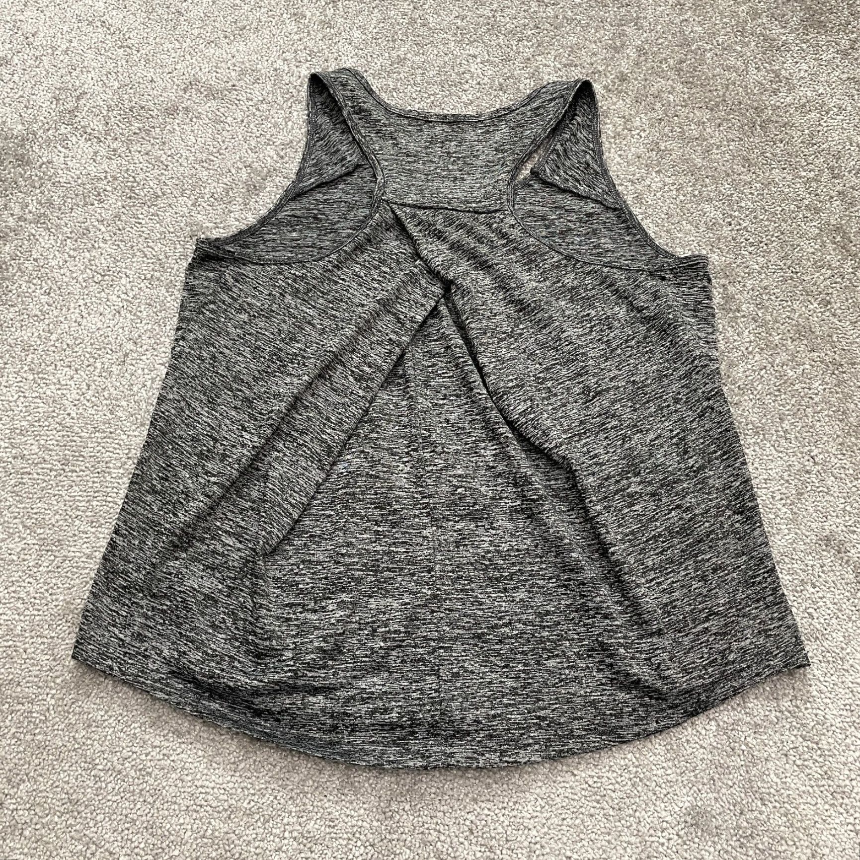 Vintage Unbranded Active Tank Top Womens Small Dark Gray Halter Racerback Athletic Gym Shirt Sleeveless Yoga CrossFit Running Fitness Size S / US 4 / IT 40 - 2 Thumbnail