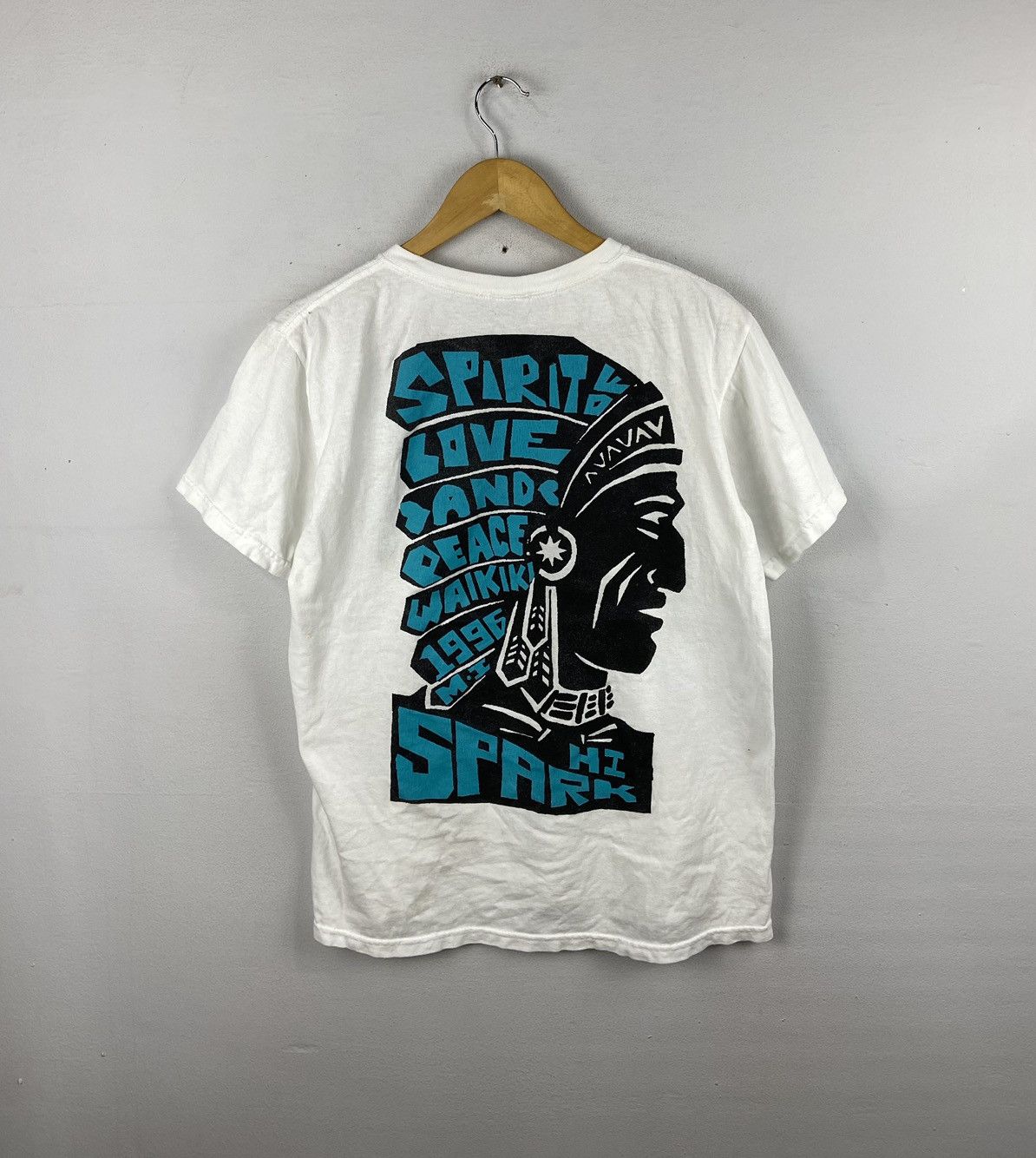 SEND OFFER ❤️‍🔥 VINTAGE SPARK SKATE RARE TEE