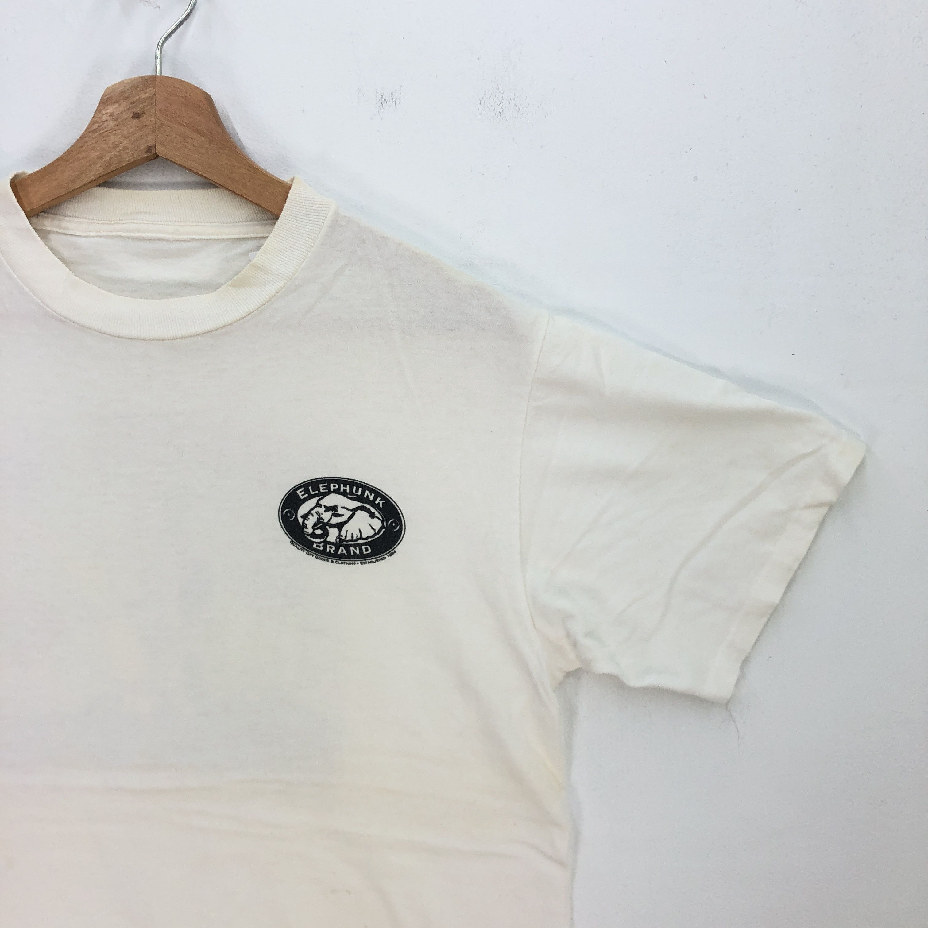 Vintage Vintage 90s Amerikan Clothing T Shirt Elephunk Brand Tees Size US M / EU 48-50 / 2 - 3 Thumbnail