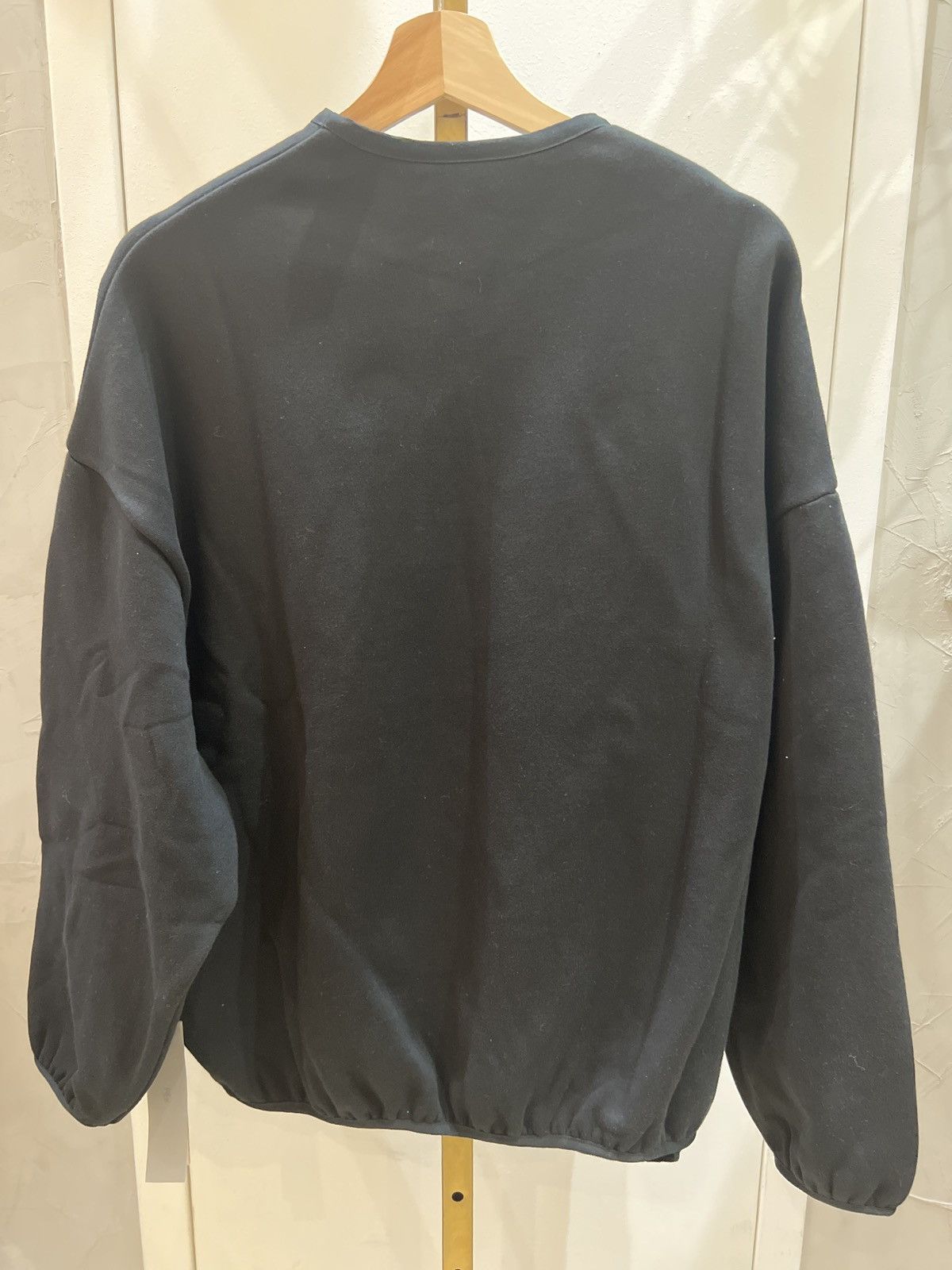 Essentials Men’s Essentials Balck Round sweater S Size US XS / EU 42 / 0 - 2 Thumbnail
