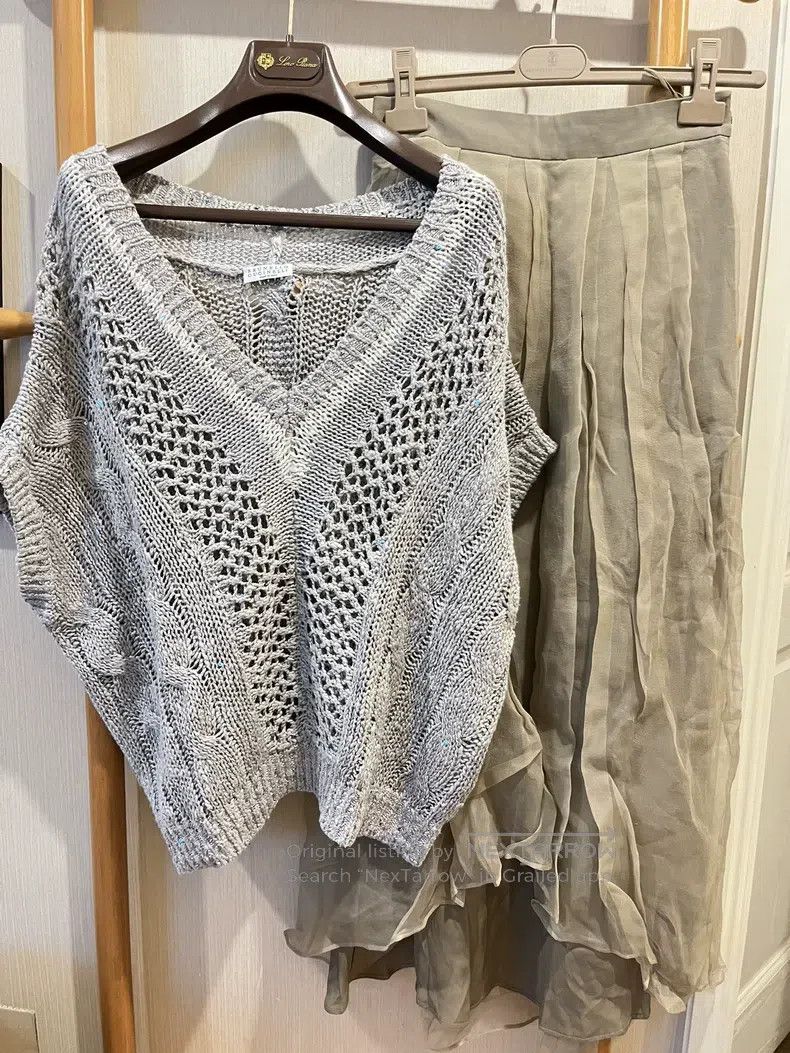 Brunello Cucinelli Brunello Cucinelli 23 Beaded Openwork Knitted Vest Size M / US 6-8 / IT 42-44 - 1 Thumbnail
