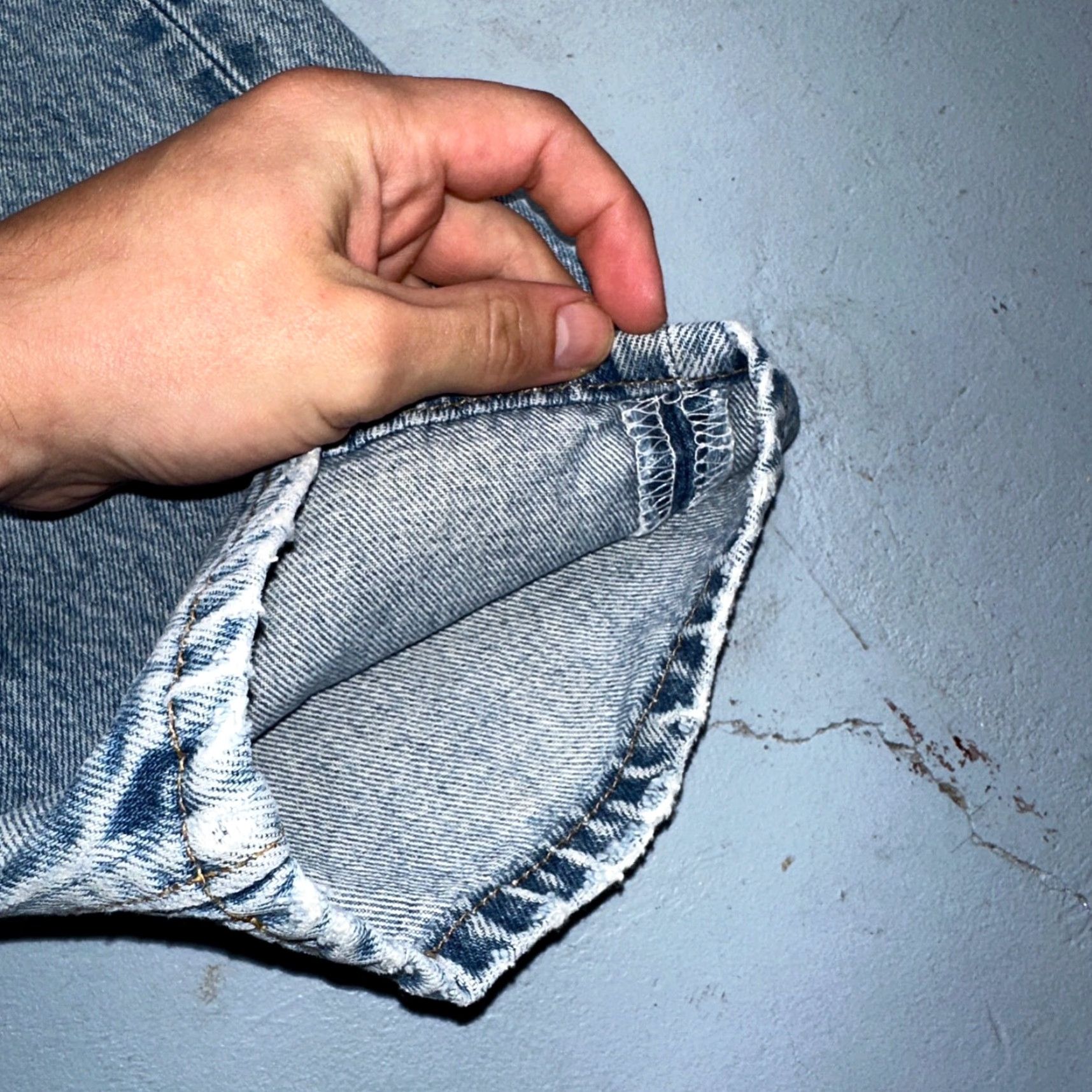 Levi's VINTAGE Levi's 501 Straight Leg Jeans 34x36 Light Wash 90s Mens Size US 34 / EU 50 - 4 Thumbnail