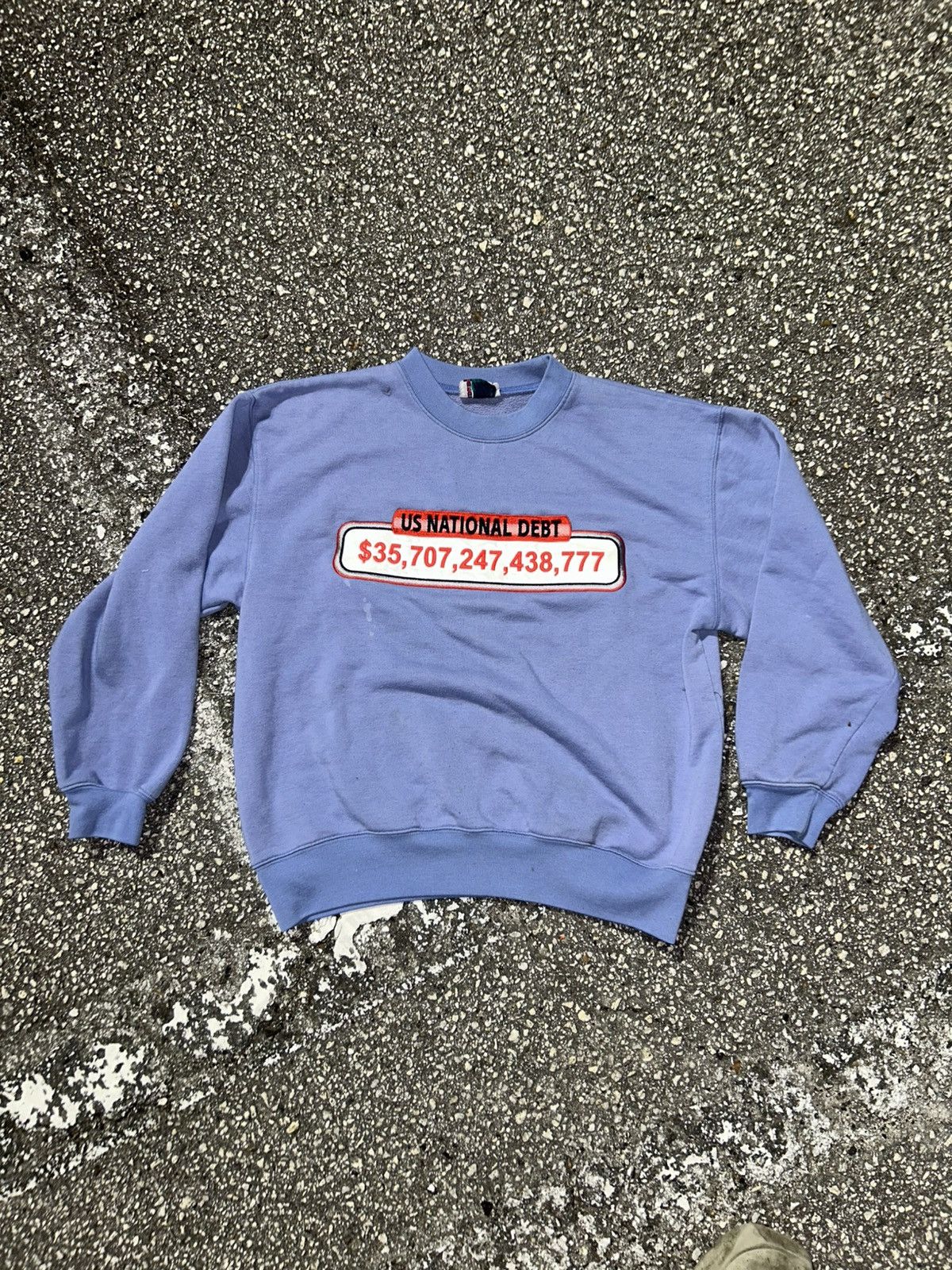 Other 1/1 Your World US National embroidered debt clock sweater Size US M / EU 48-50 / 2 - 1 Thumbnail