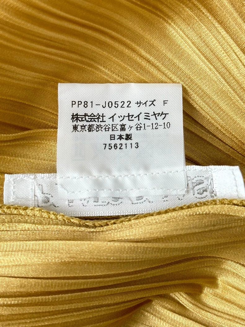Issey Miyake Issey Miyake size:one size Yellow shiny shawl scarf pleate Size XS / US 0-2 / IT 36-38 - 5 Thumbnail