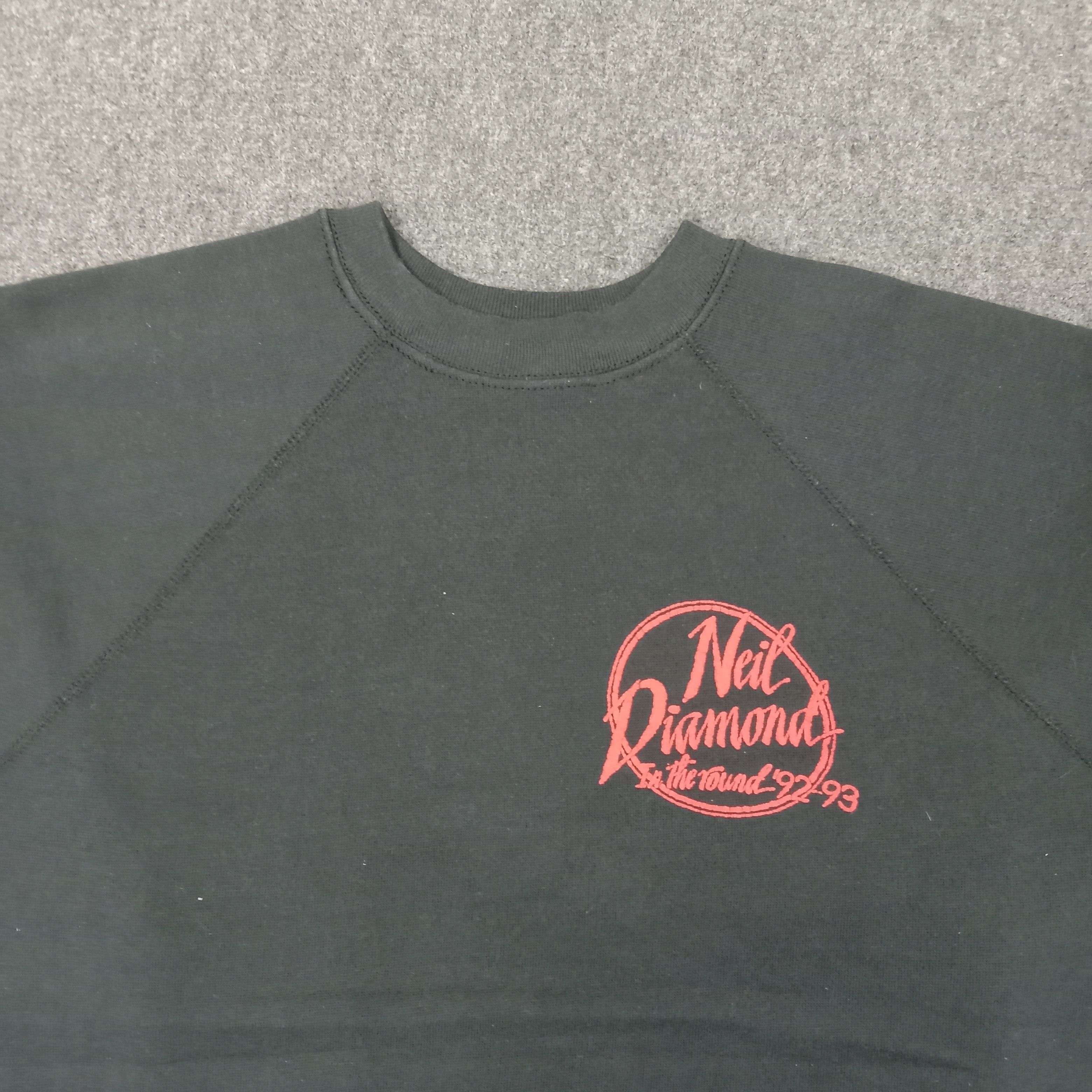 Vintage Neil Diamond American Singer Songwriter Sweatshirt C246N19 Size US L / EU 52-54 / 3 - 4 Thumbnail