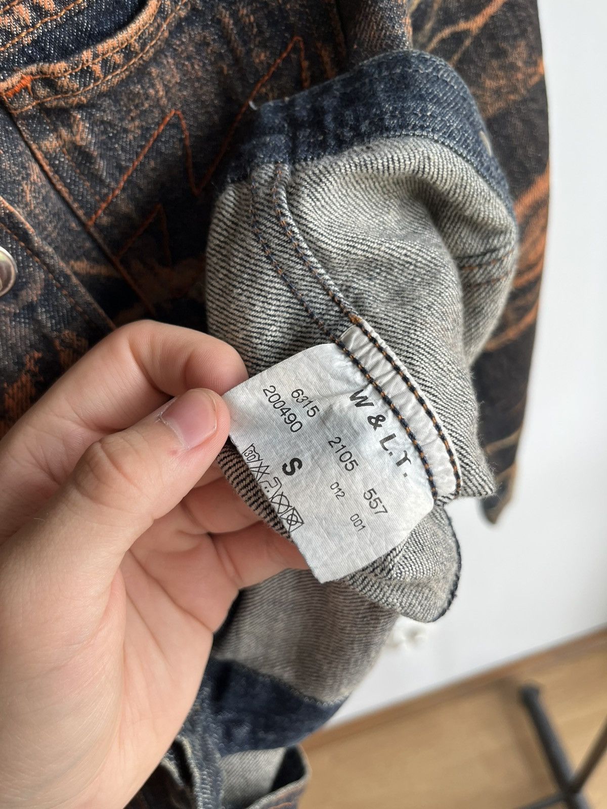 Walter Van Beirendonck Walter Van Beirendonck W.&L.T. 90s bleached trucker jacket Size S / US 4 / IT 40 - 10 Thumbnail