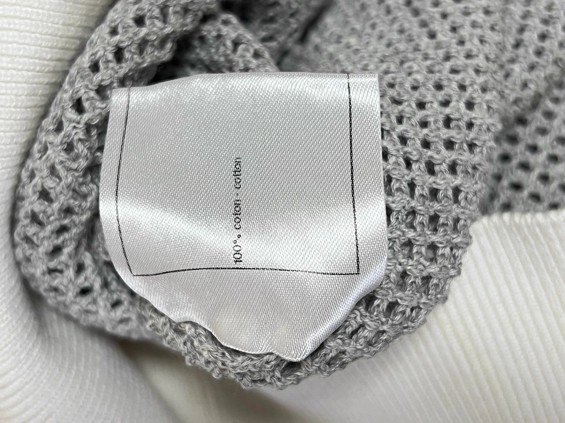 Chanel Chanel Gray White Colorblock CC Logo Knit Sweater 34 Size XS / US 0-2 / IT 36-38 - 8 Thumbnail