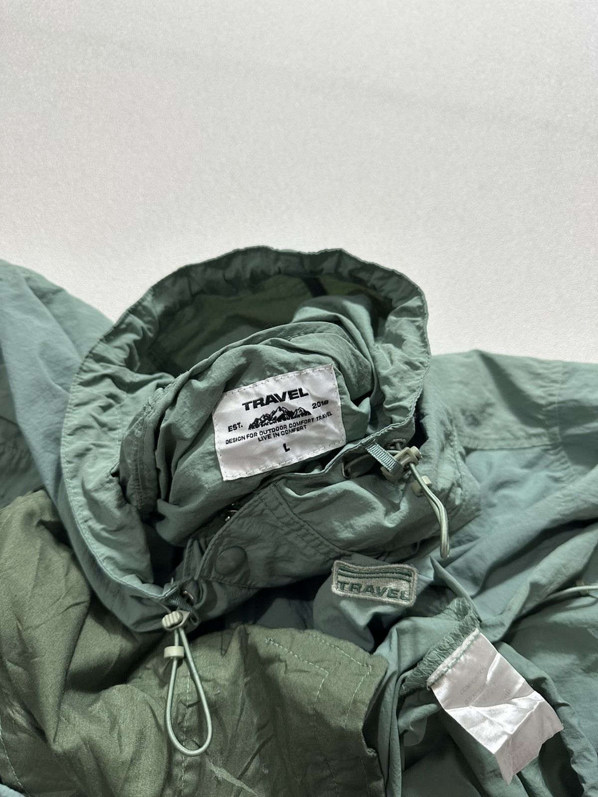 Travel Traveler Button Anorak Hunter in Green, Men's — image 6 of 6