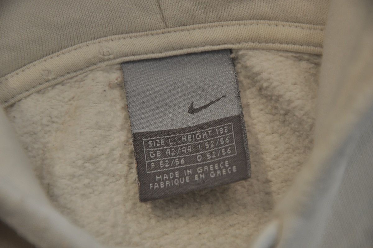 Nike × Vintage Vintage Cream Large Nike Hoodie Size US L / EU 52-54 / 3 - 9 Thumbnail