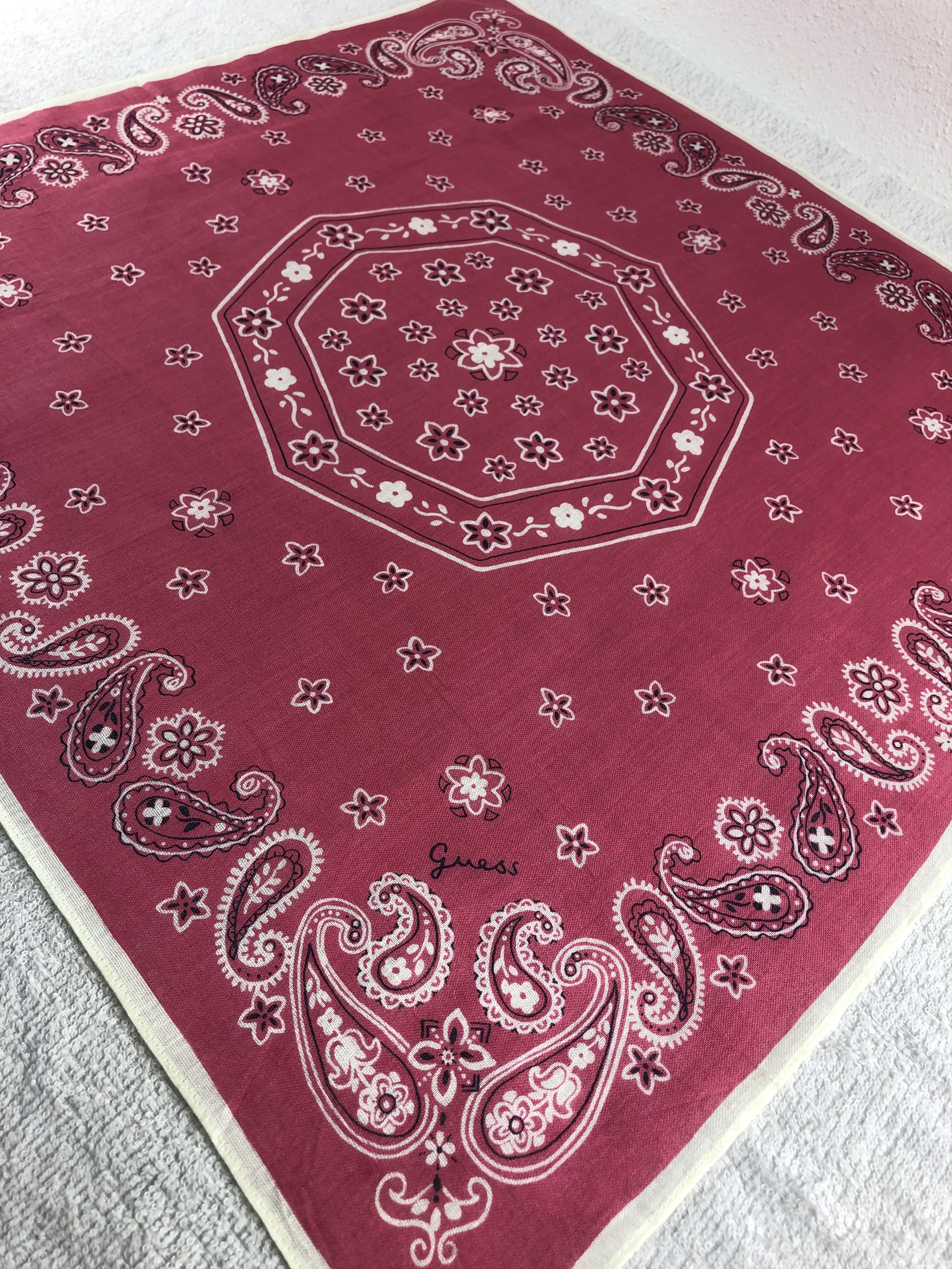 Guess Guess Paislee Handkerchief / Bandana / Neckerchief C233 Size ONE SIZE - 4 Thumbnail