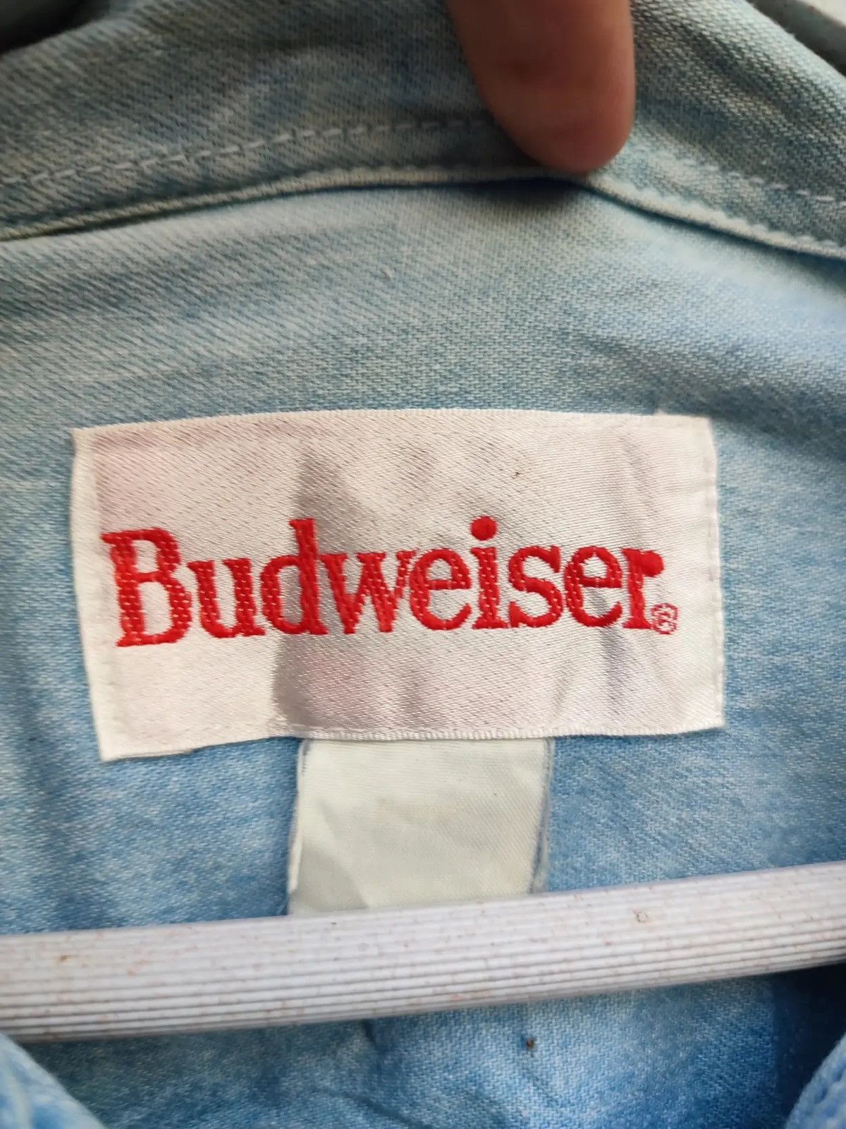 Budweiser Vintage Budweiser Embroidered Light Wash Denim Work Shirt Size US L / EU 52-54 / 3 - 11 Thumbnail