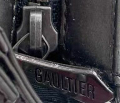 Jean Paul Gaultier Jean Paul Gaultier jpg. Vintage silver Guns N' Roses bag Size ONE SIZE - 4 Thumbnail