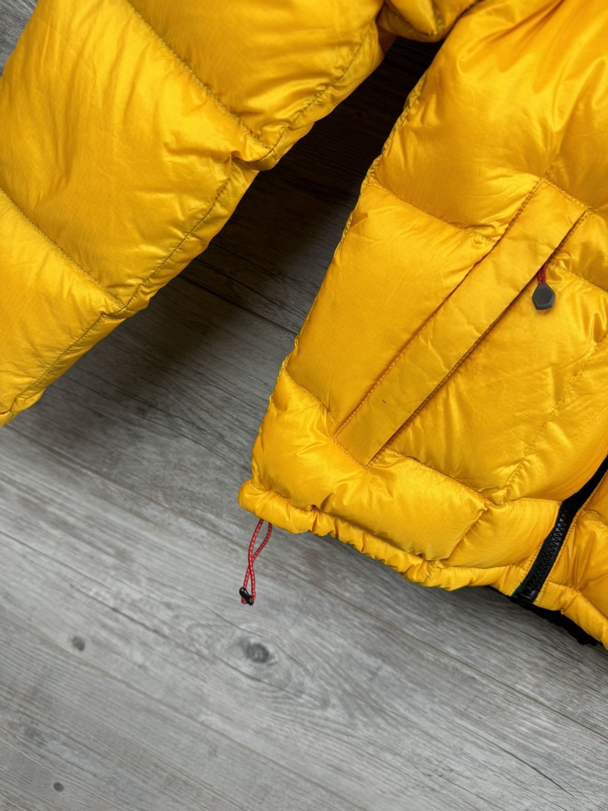 The North Face THE NORTH FACE 800 SUMMIT SERIES VINTAGE SIZE S Size US XS / EU 42 / 0 - 22 Thumbnail