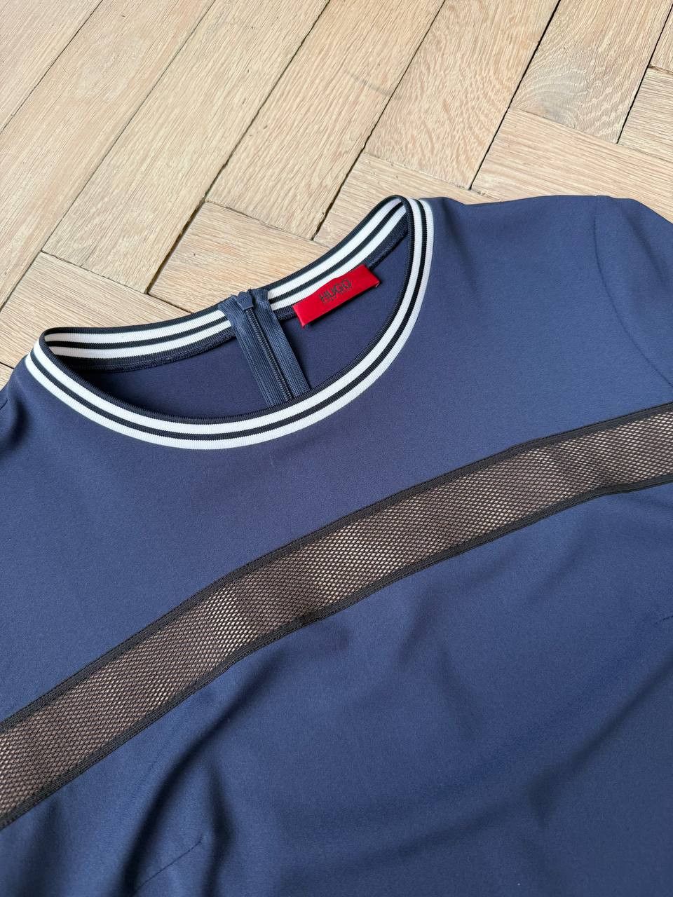 Hugo Boss HUGO Mesh Panel Tee Size L / US 10 / IT 46 - 3 Thumbnail
