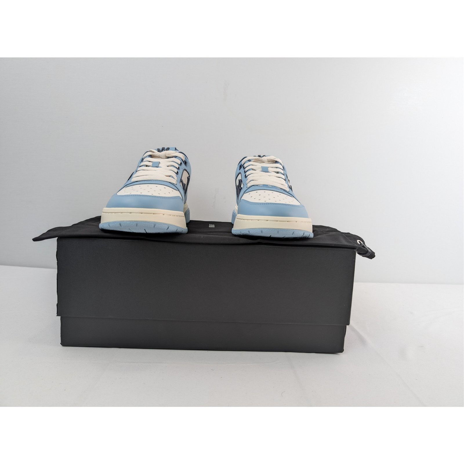 Amiri o1rshd1 Classic Low top sneakers in Ocean Sky 45 Size US 12 / EU 45 - 16 Thumbnail