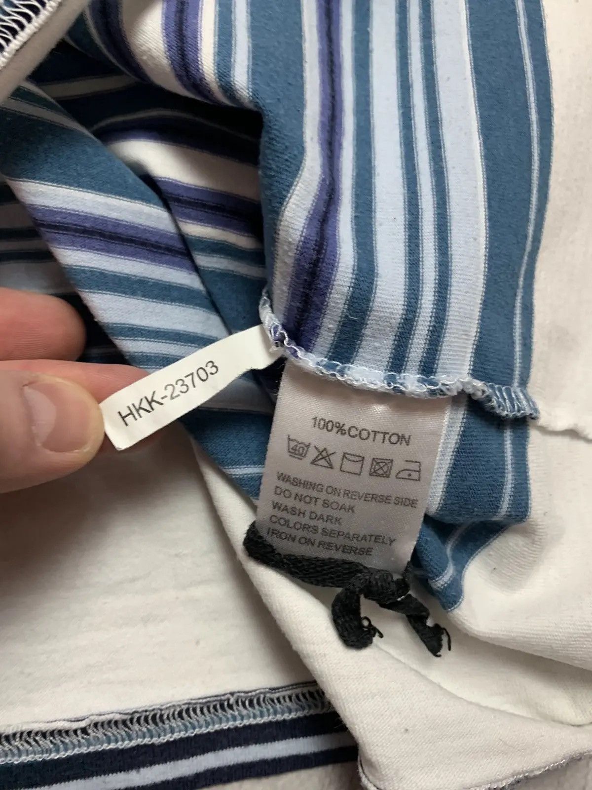 Yves Saint Laurent Vintage Yves Saint Laurent striped navy tee logo size Xs/S Size US S / EU 44-46 / 1 - 5 Thumbnail