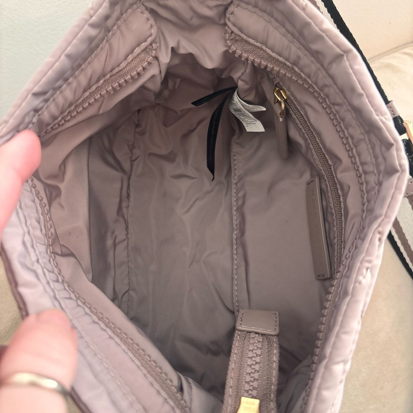 Marc Jacobs Marc Jacobs Quilted Crossbody Bag Taupe with Striped Strap Size ONE SIZE - 9 Thumbnail