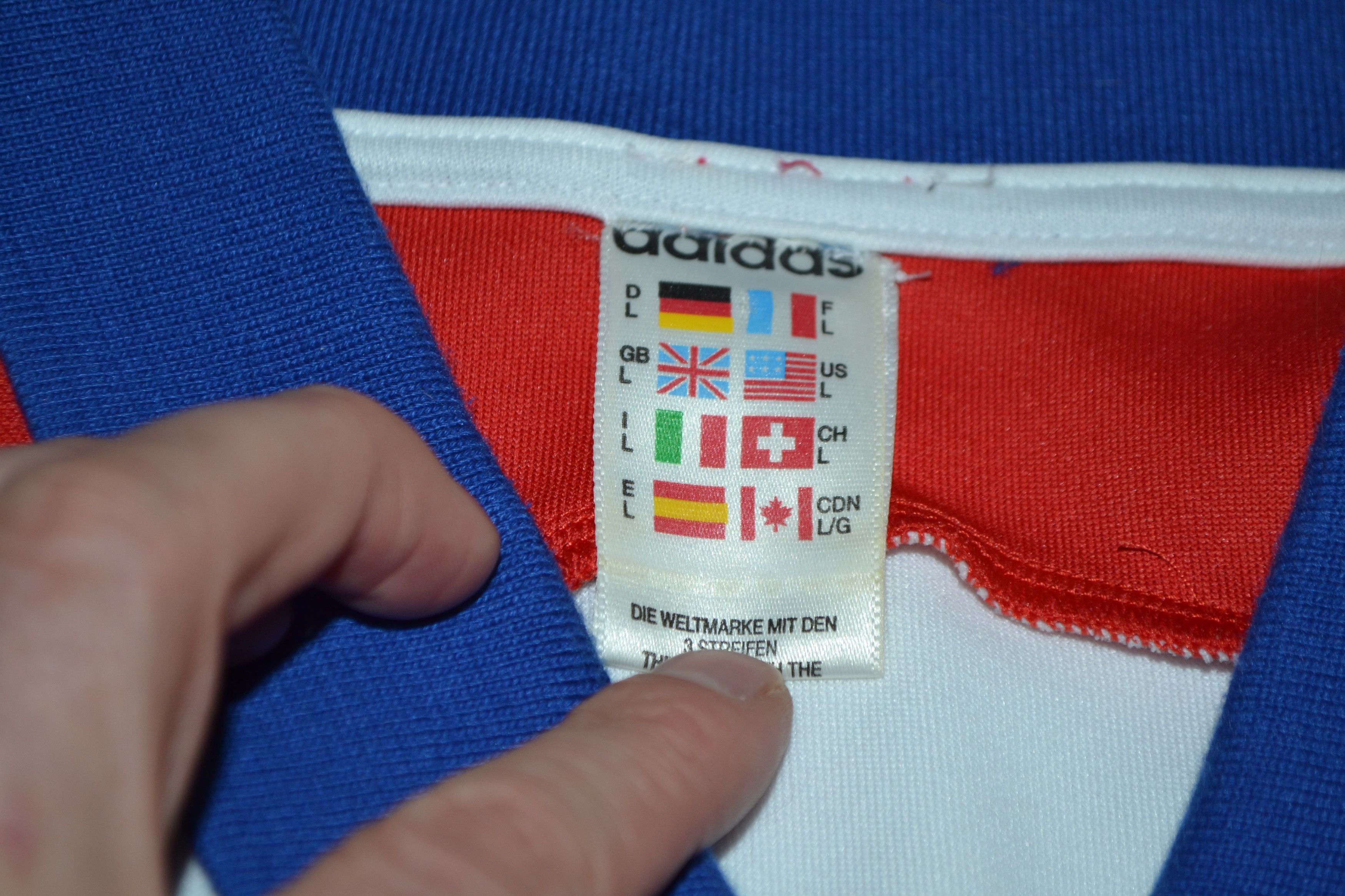 Adidas Adidas Originals 90s Vintage Shirt Template Kit Jersey Size US L / EU 52-54 / 3 - 3 Thumbnail