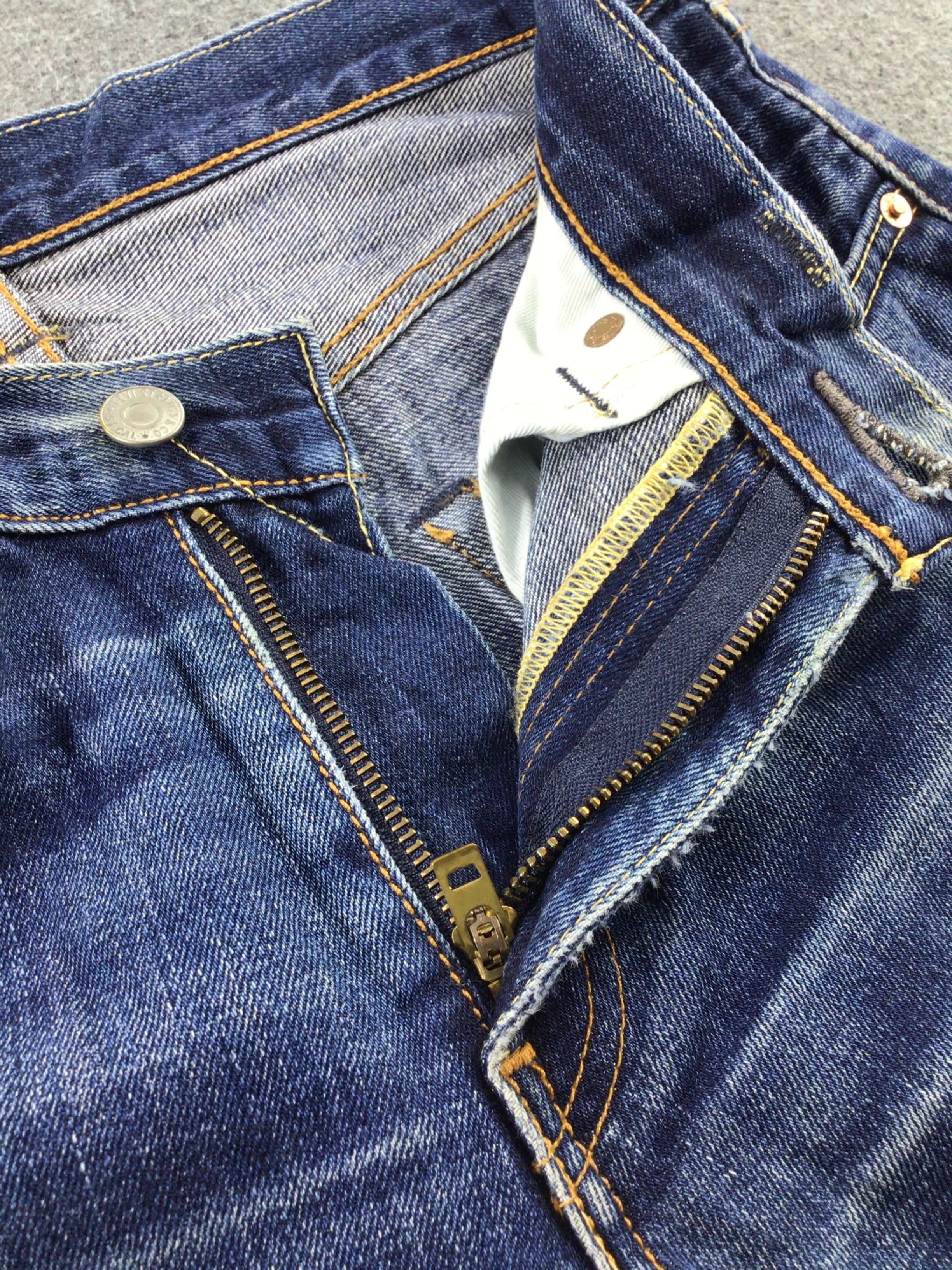 Levi's Vintage Distress Levis 502 Jeans-JM487 Size US 31 - 8 Thumbnail