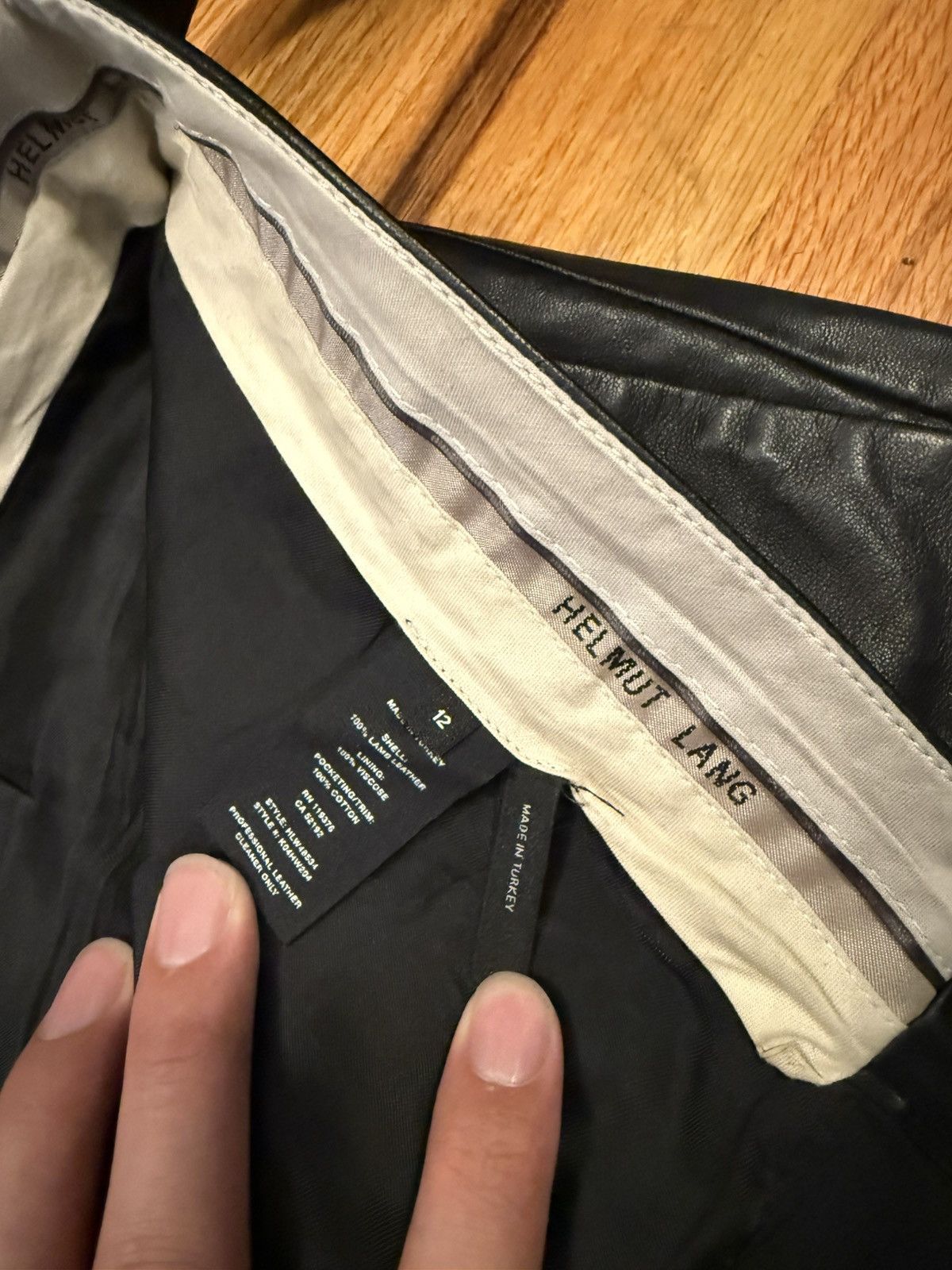 Helmut Lang Helmut Lang Lamb Leather shorts size 12 black Size US 33 - 4 Thumbnail