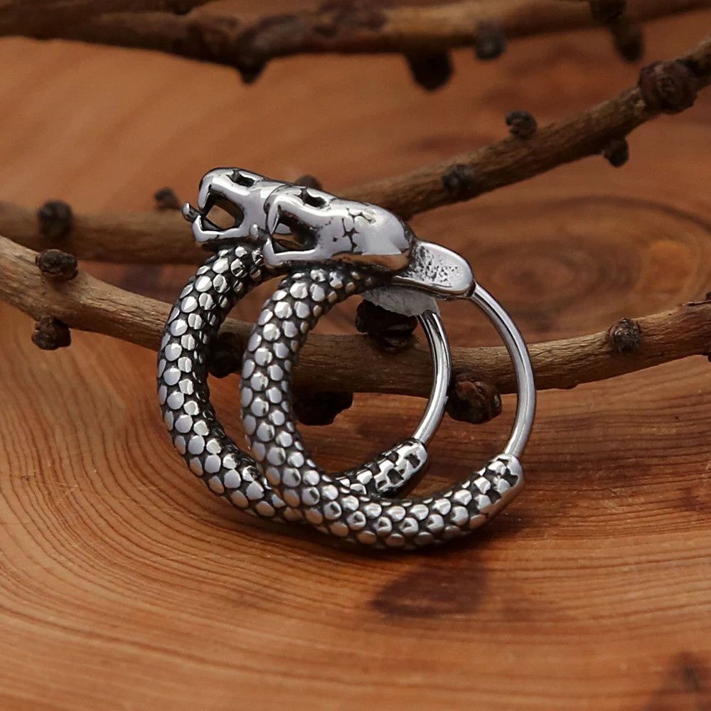 Japanese Brand × Vintage Unique Snake Earrings Size ONE SIZE - 1 Thumbnail