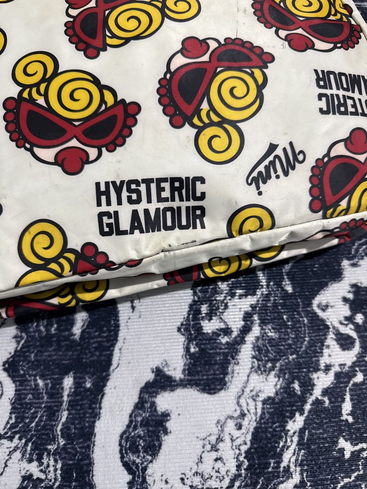 Hysteric Glamour Vintage hysteric glamour fullprint sling bag Size ONE SIZE - 4 Thumbnail