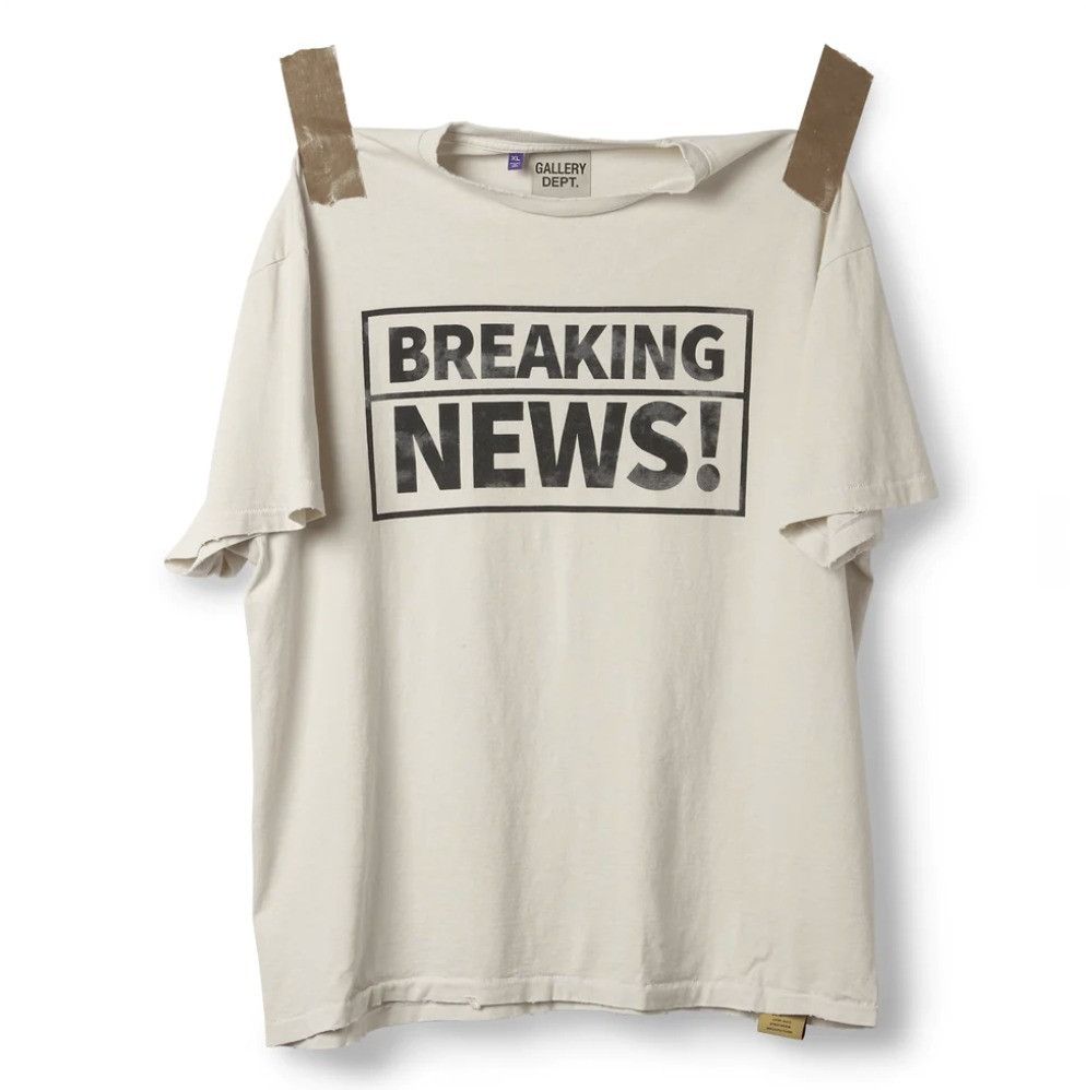 Gallery Dept. o1mle0725 Breaking News T-Shirt in Antique White Size US XS / EU 42 / 0 - 1 Thumbnail