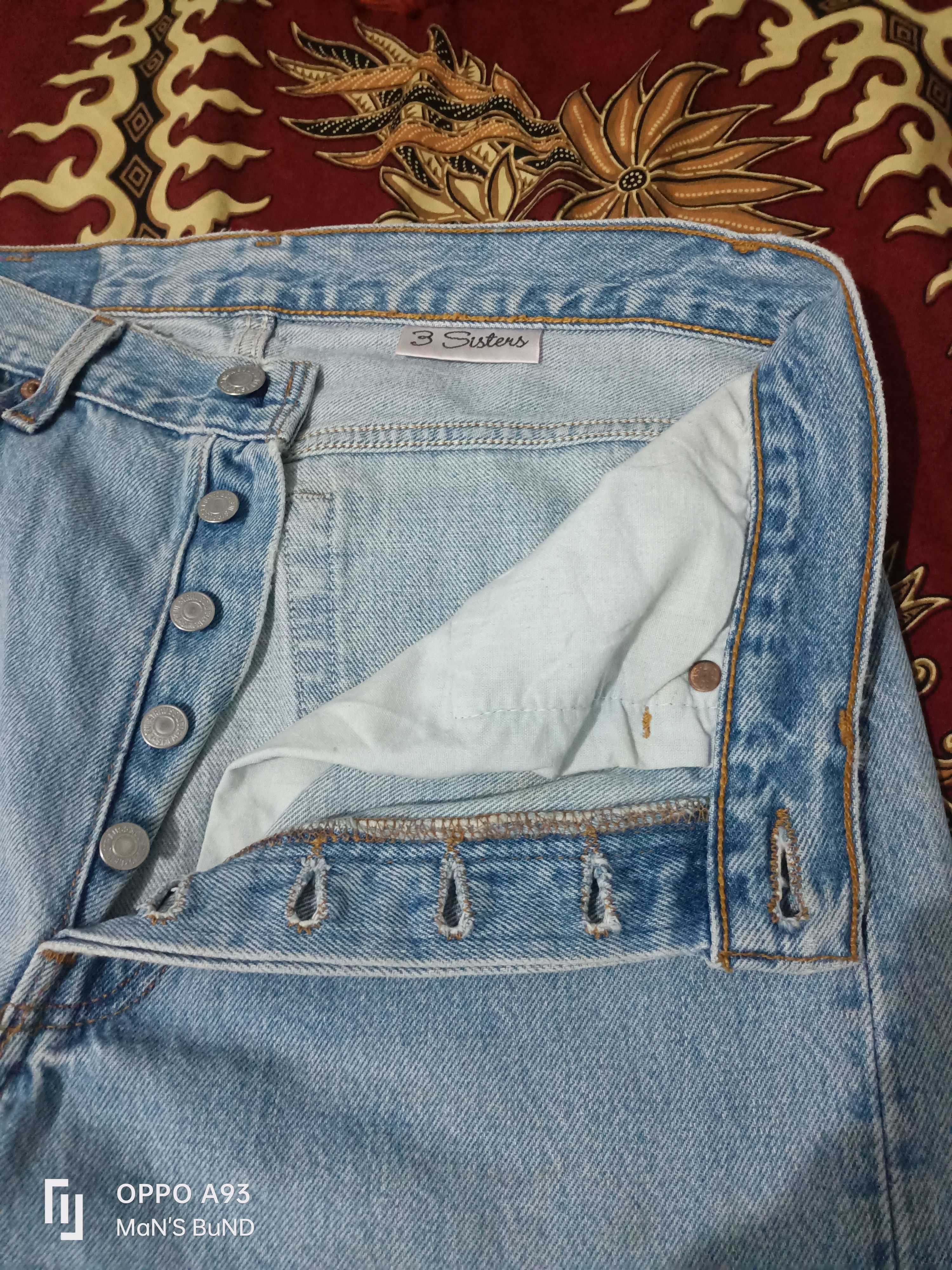 Levi's Vintage Clothing Vintage 90s Levi's 501 3 sisters Size 32" / US 10 / IT 46 - 2 Thumbnail