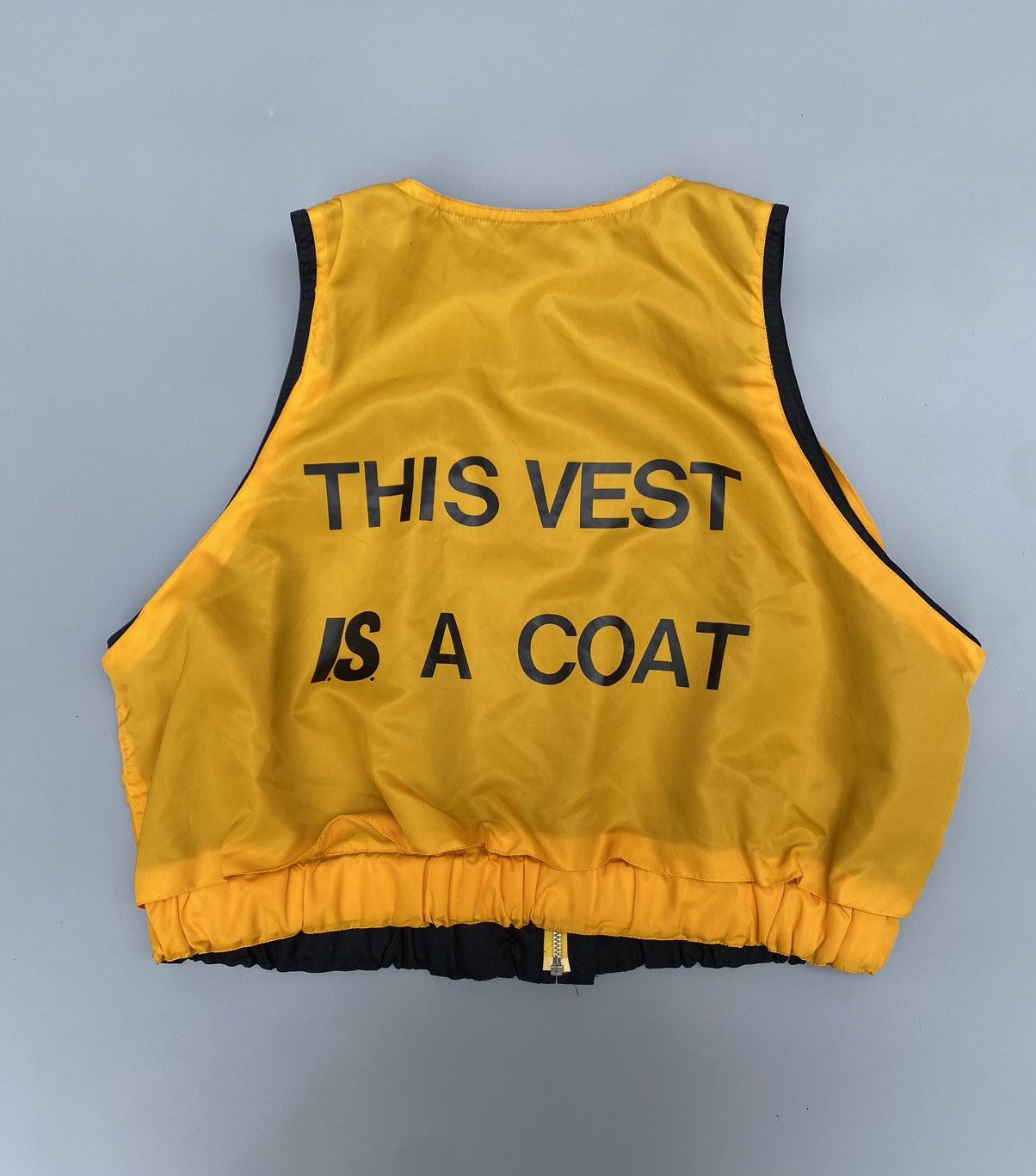Issey Miyake Rare! 1980s - Issey Miyake- Survival Belted Vest Size US M / EU 48-50 / 2 - 1 Thumbnail